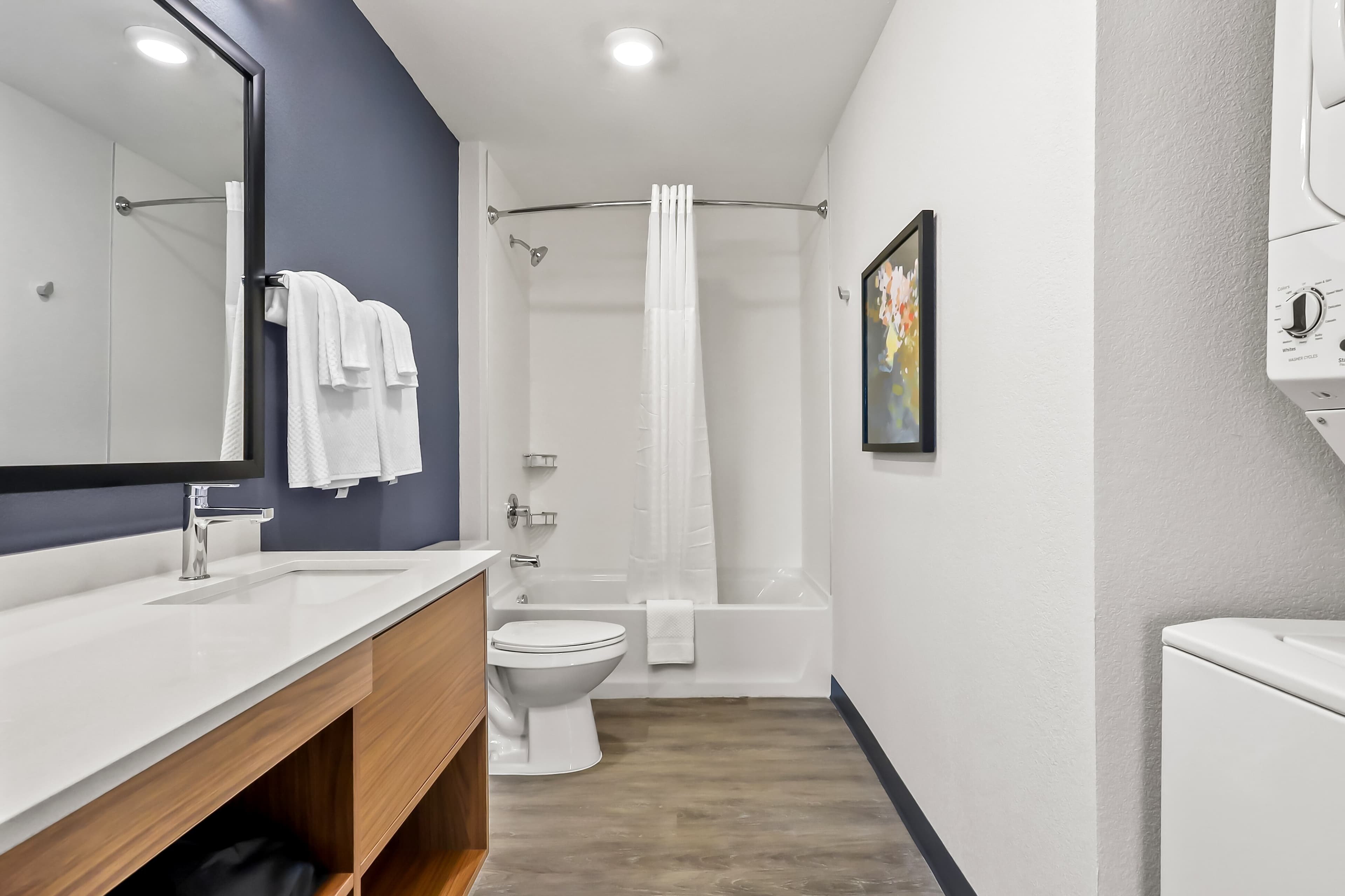 Everhome Suites El Paso Airport near Fort Bliss — 27