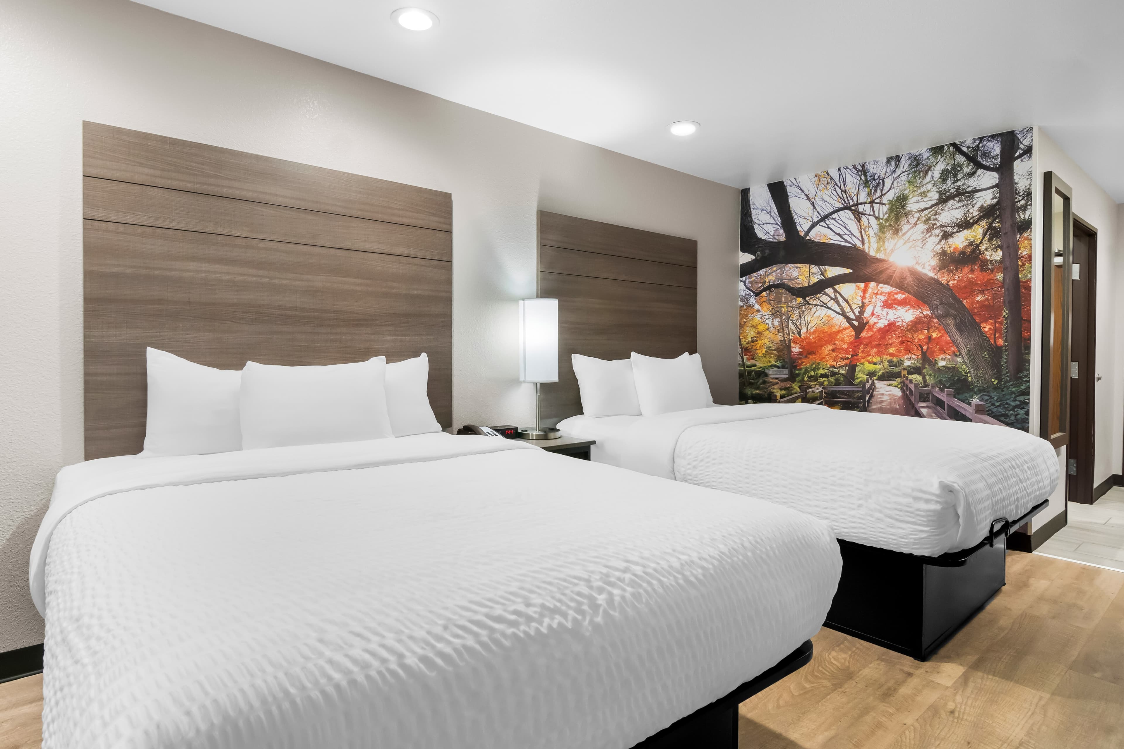 Clarion Pointe Fort Worth East - Arlington — 6