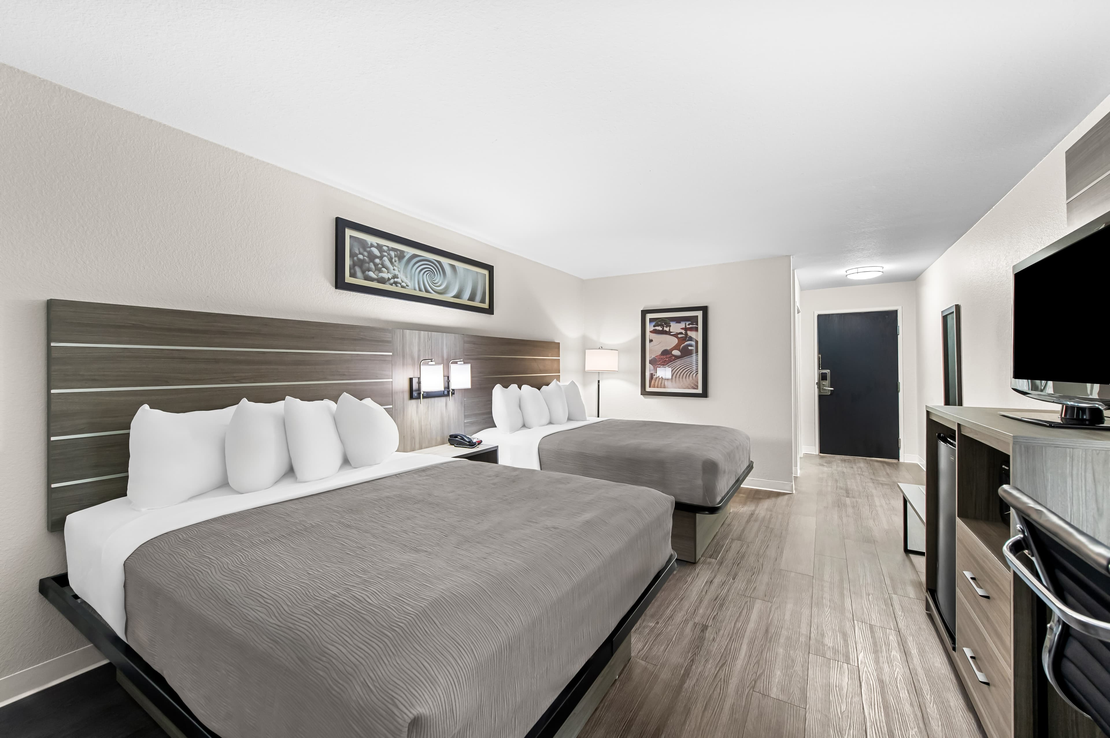 Quality Inn & Suites Kilgore-Longview - Image 3