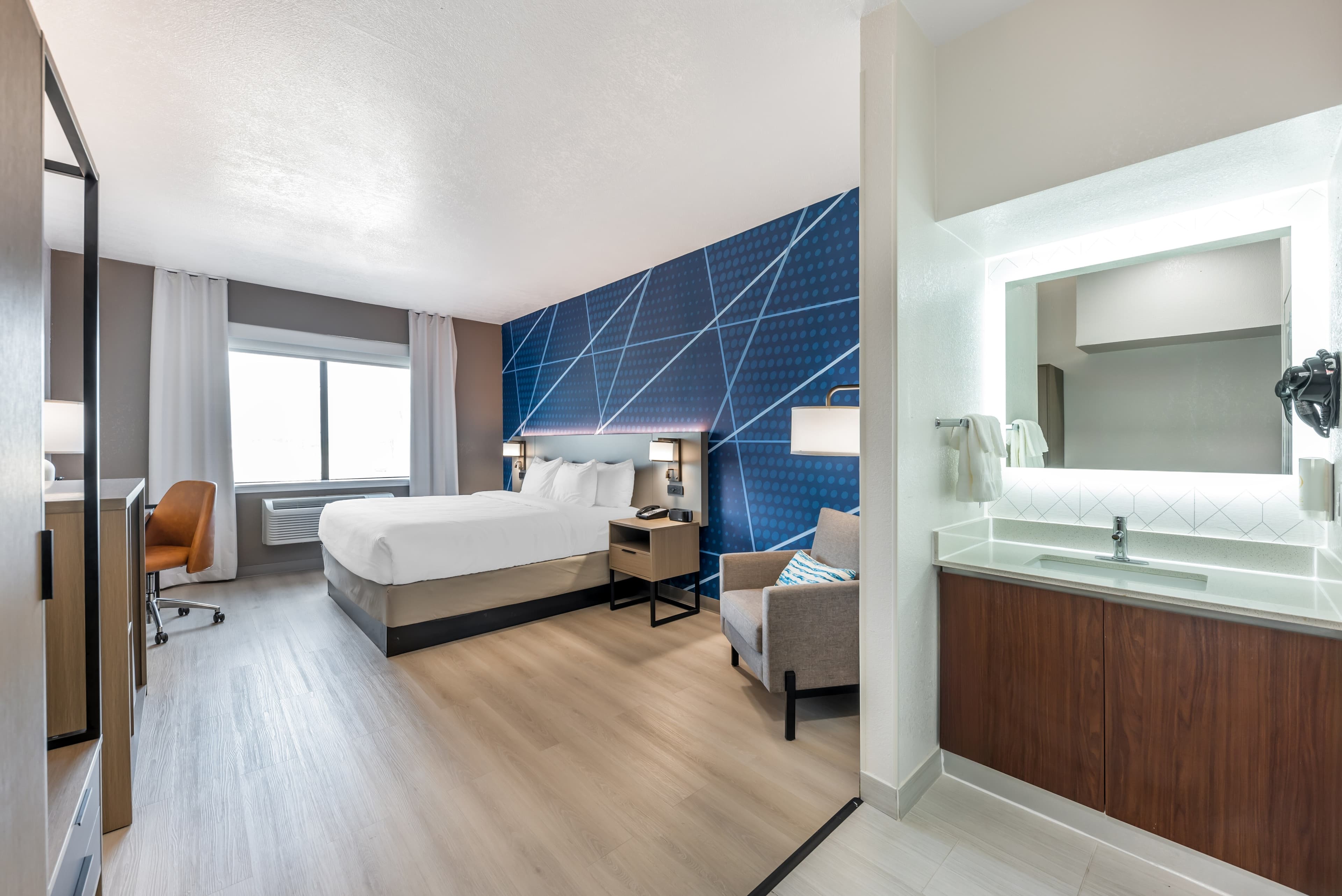 Comfort Inn & Suites Belton Temple South I-35 — 6