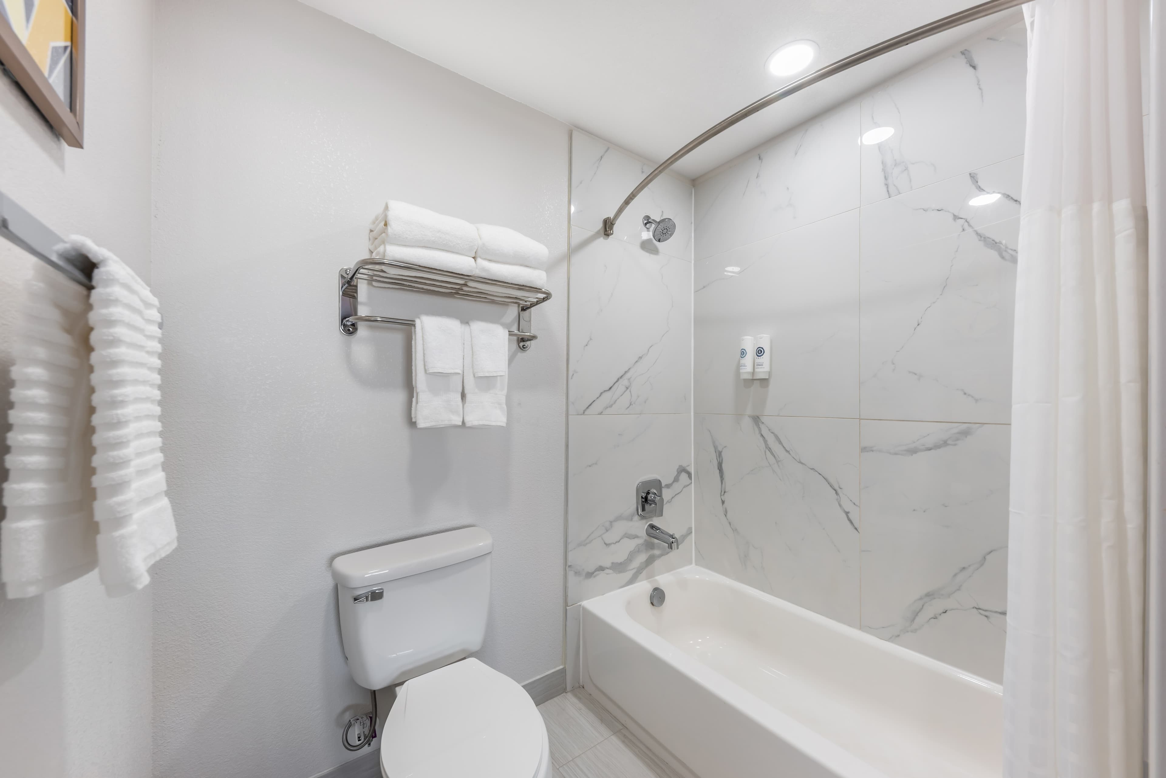 Comfort Inn & Suites Belton Temple South I-35 — 13