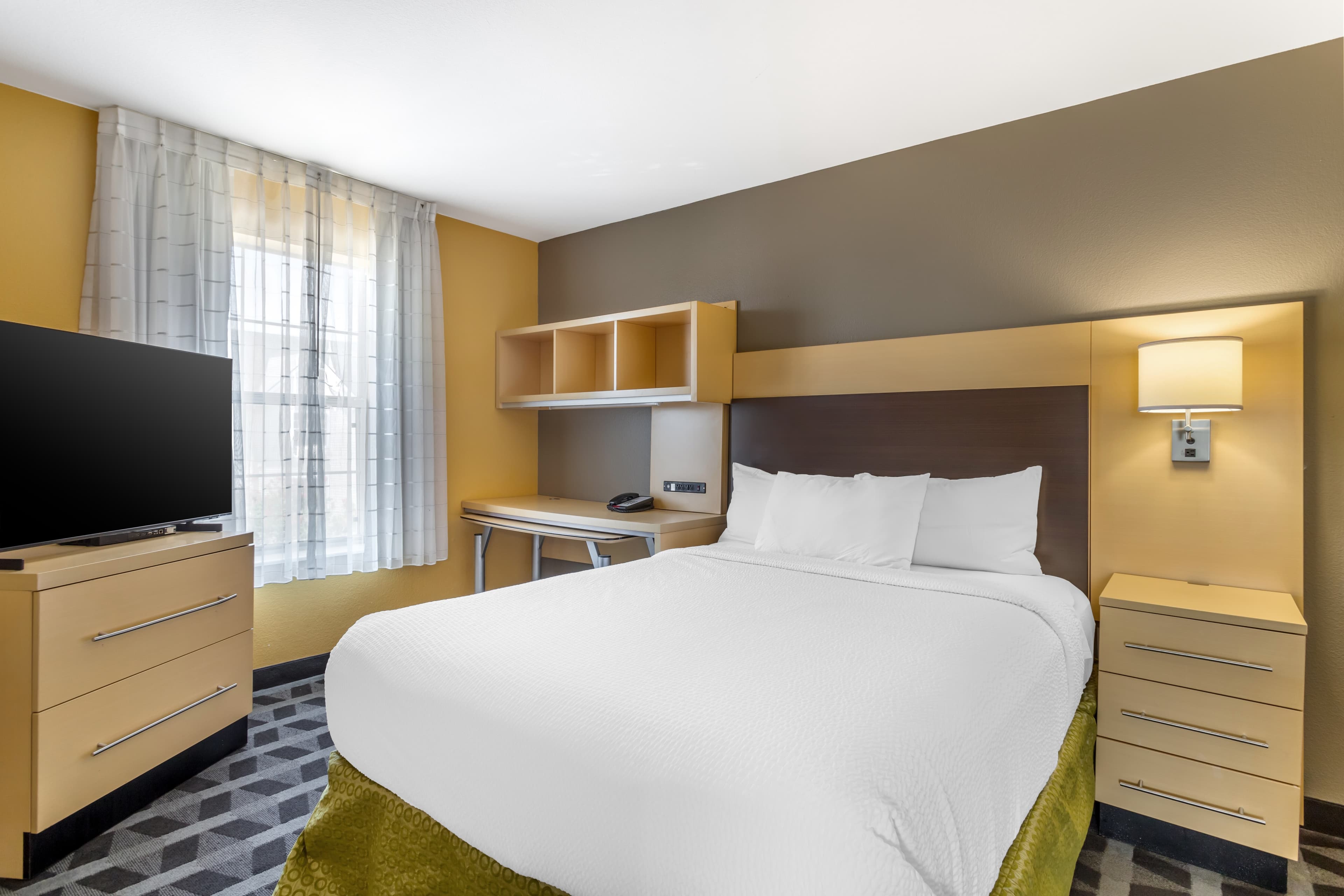 MainStay Suites Houston NASA/Clear Lake — 19