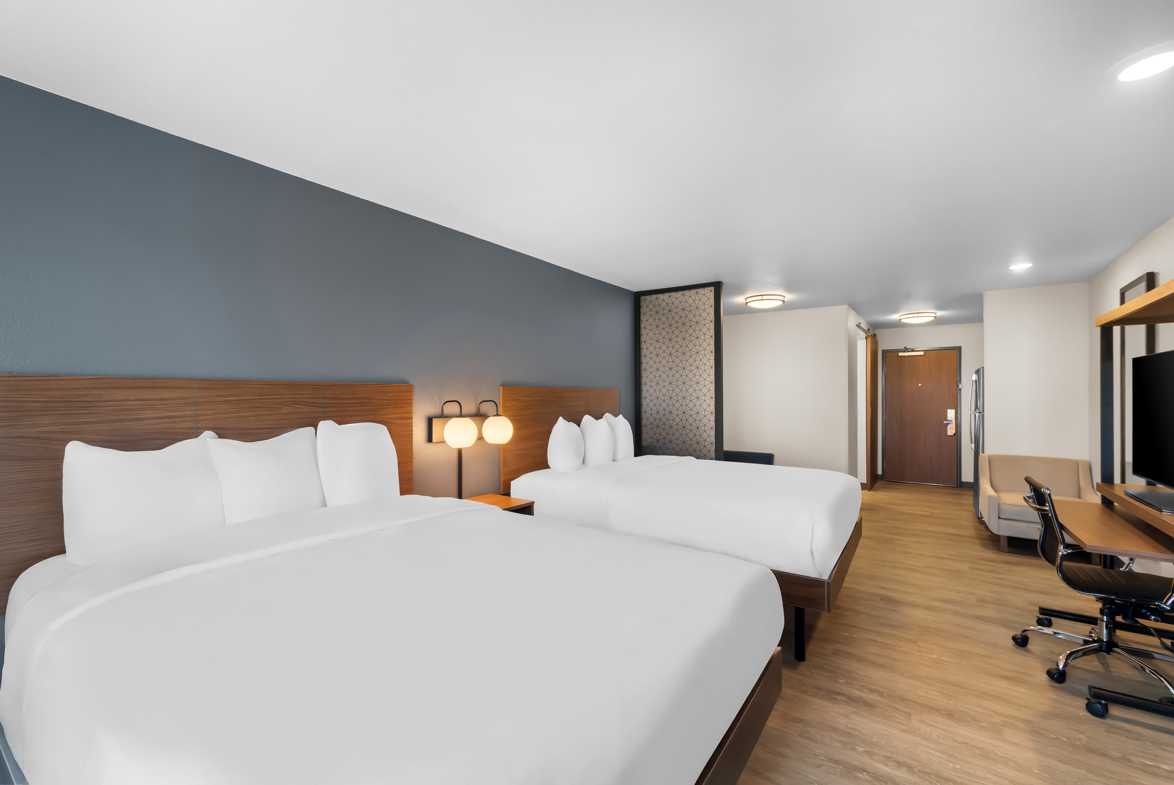 Everhome Suites Bastrop — 25
