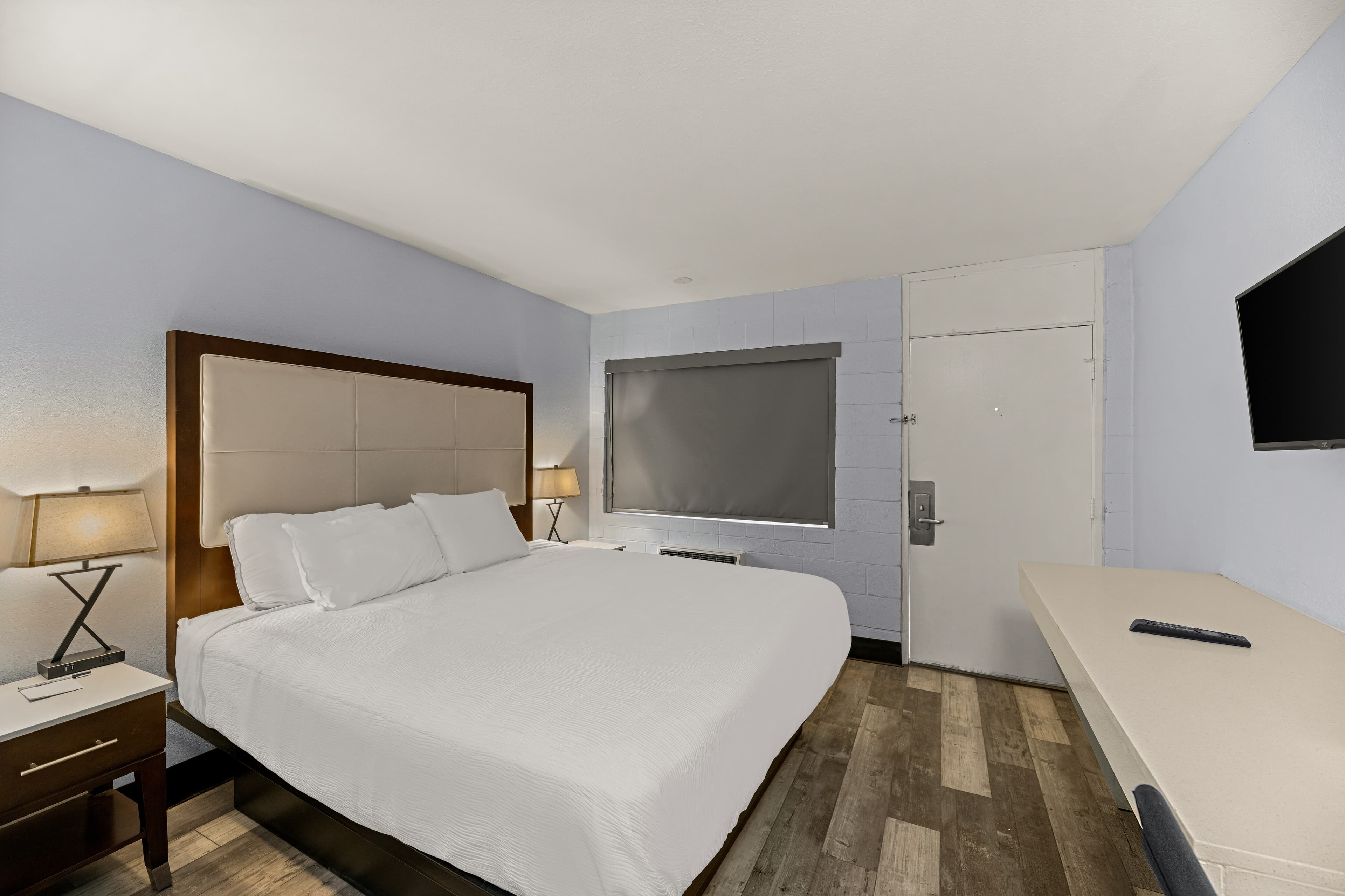 Rodeway Inn Midland South — 6