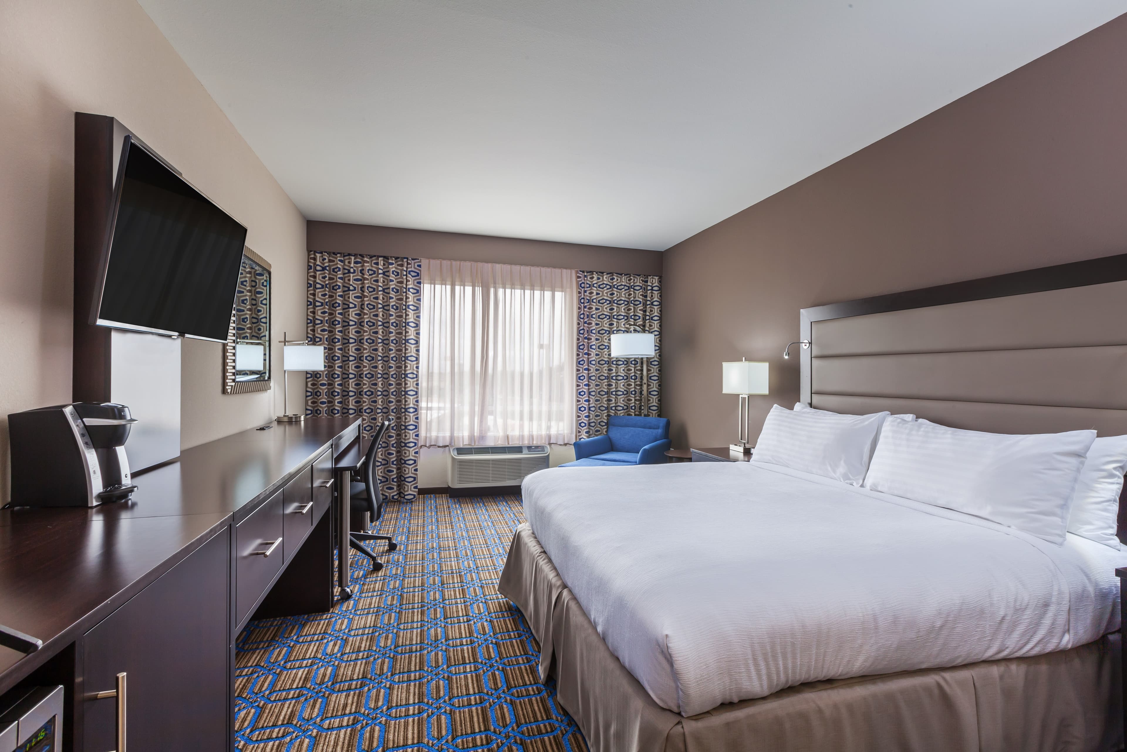 Clarion Hotel The Colony - Plano West — 13