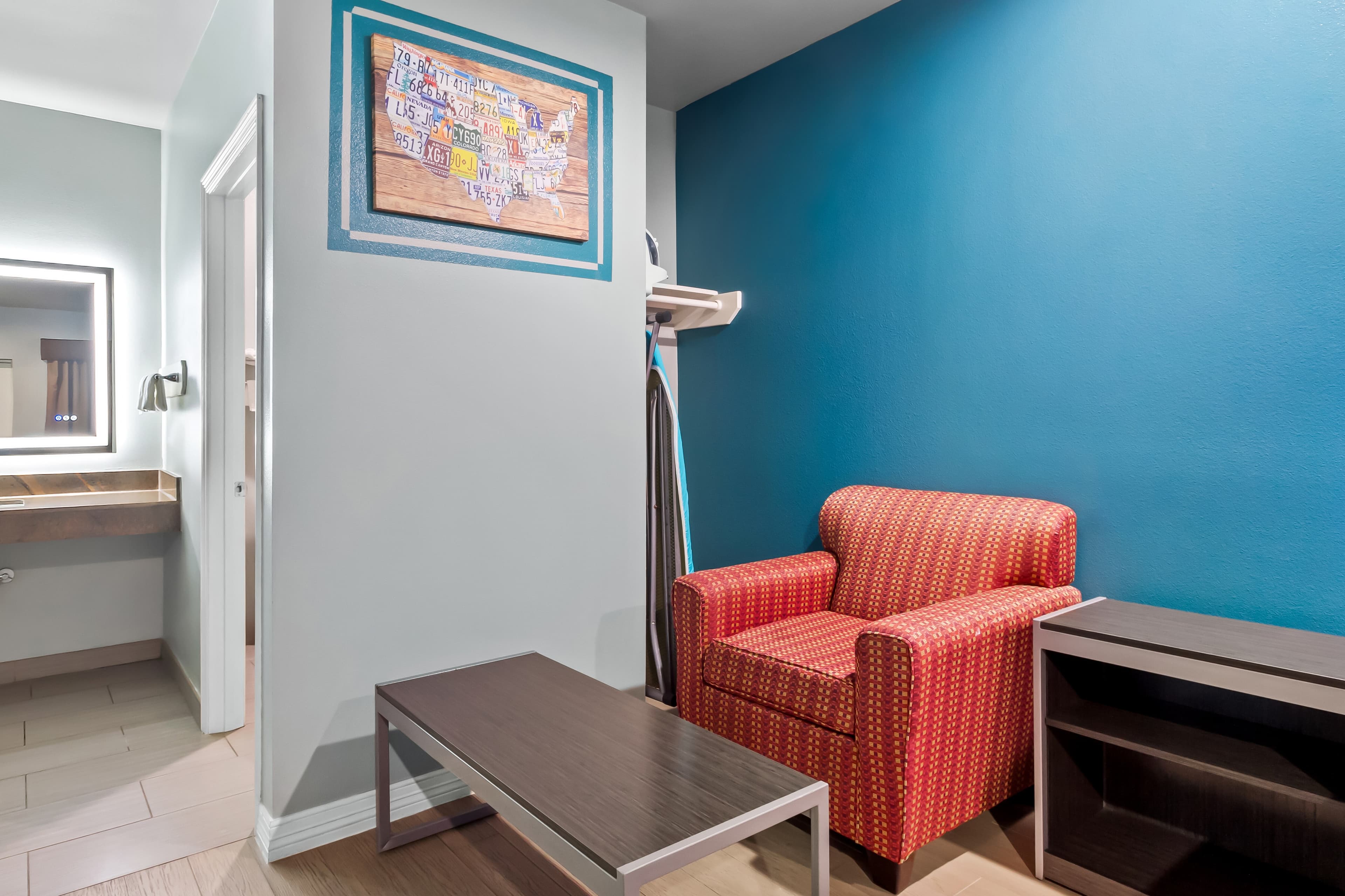 Econo Lodge Inn & Suites Channelview - Houston East — 19