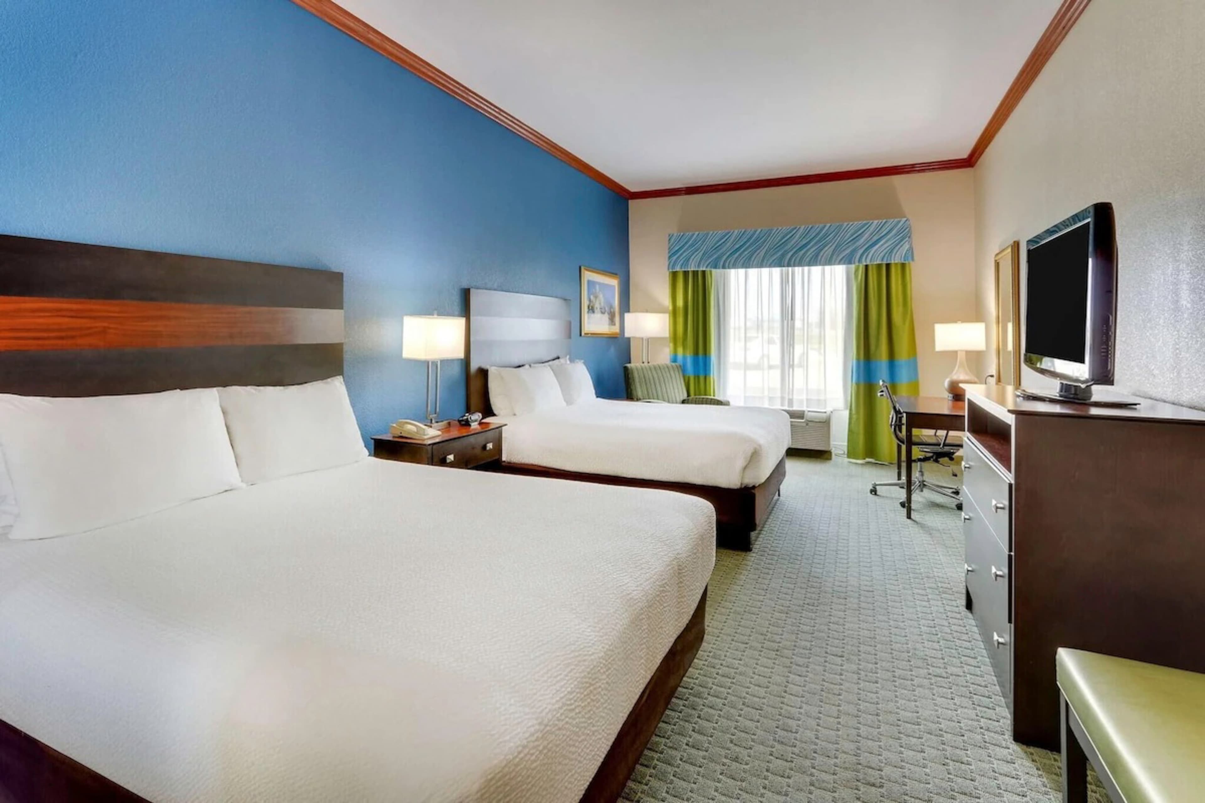 Comfort Inn & Suites Waco Woodway — 7