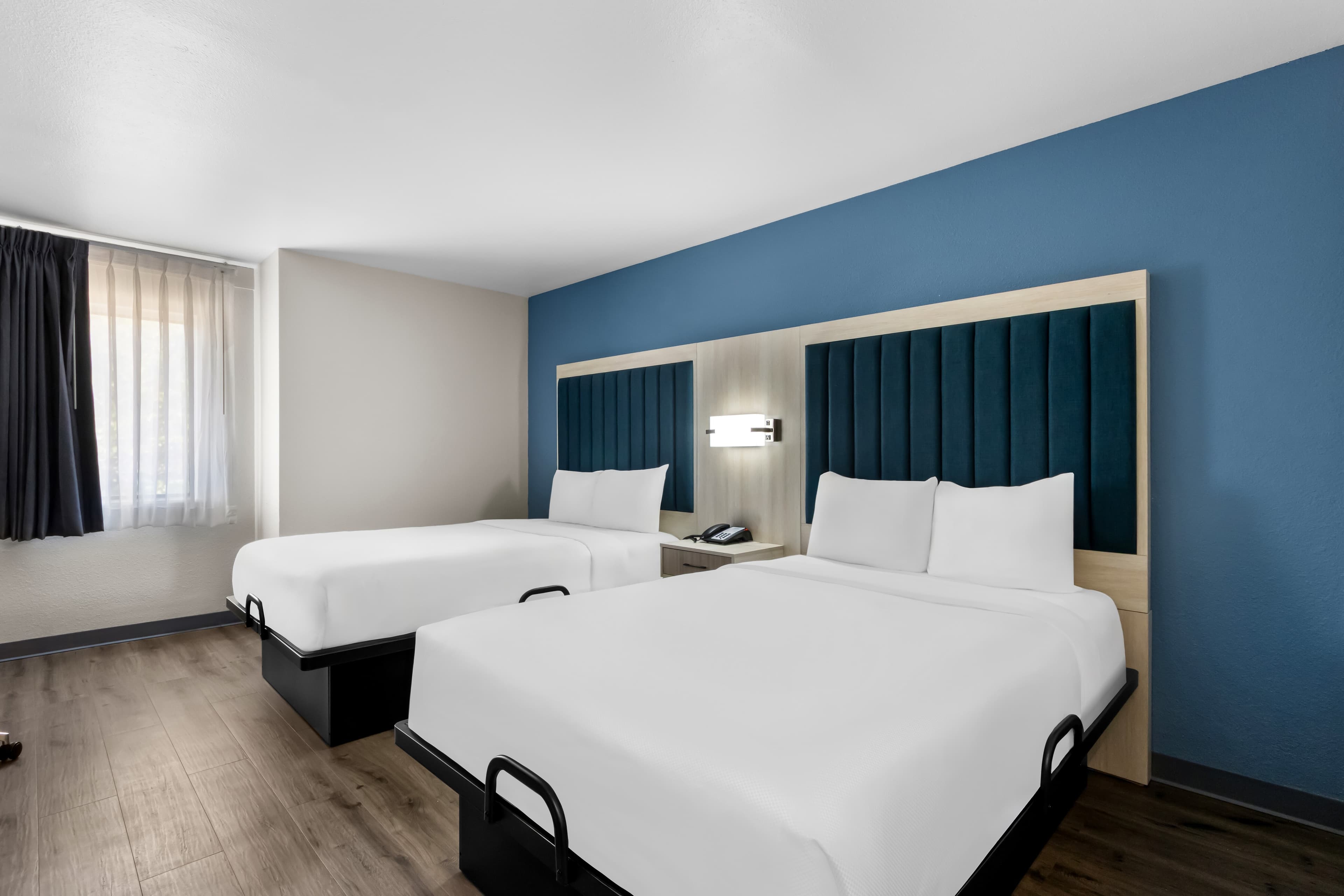Park Inn by Radisson - Image 2