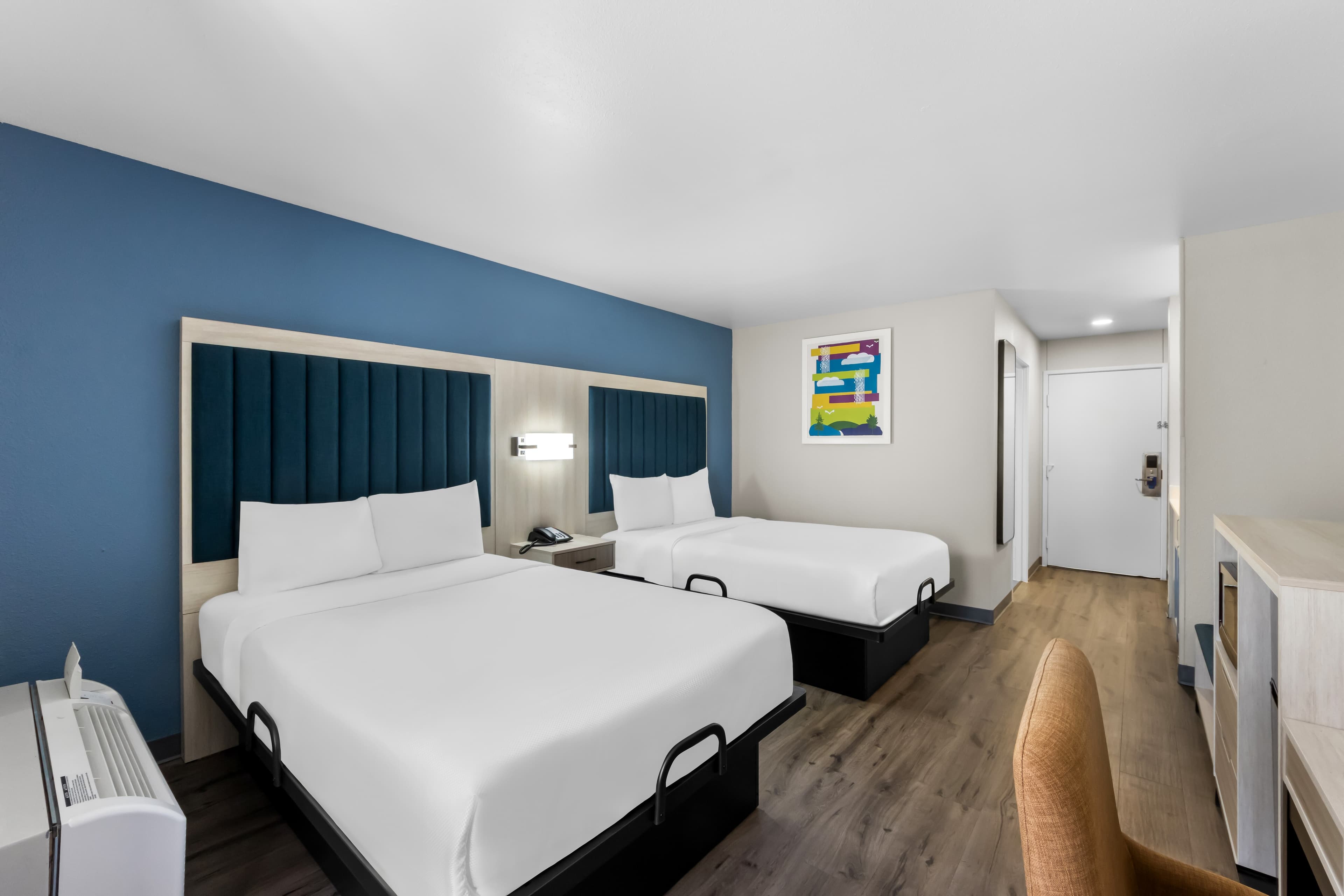 Park Inn by Radisson - Image 5