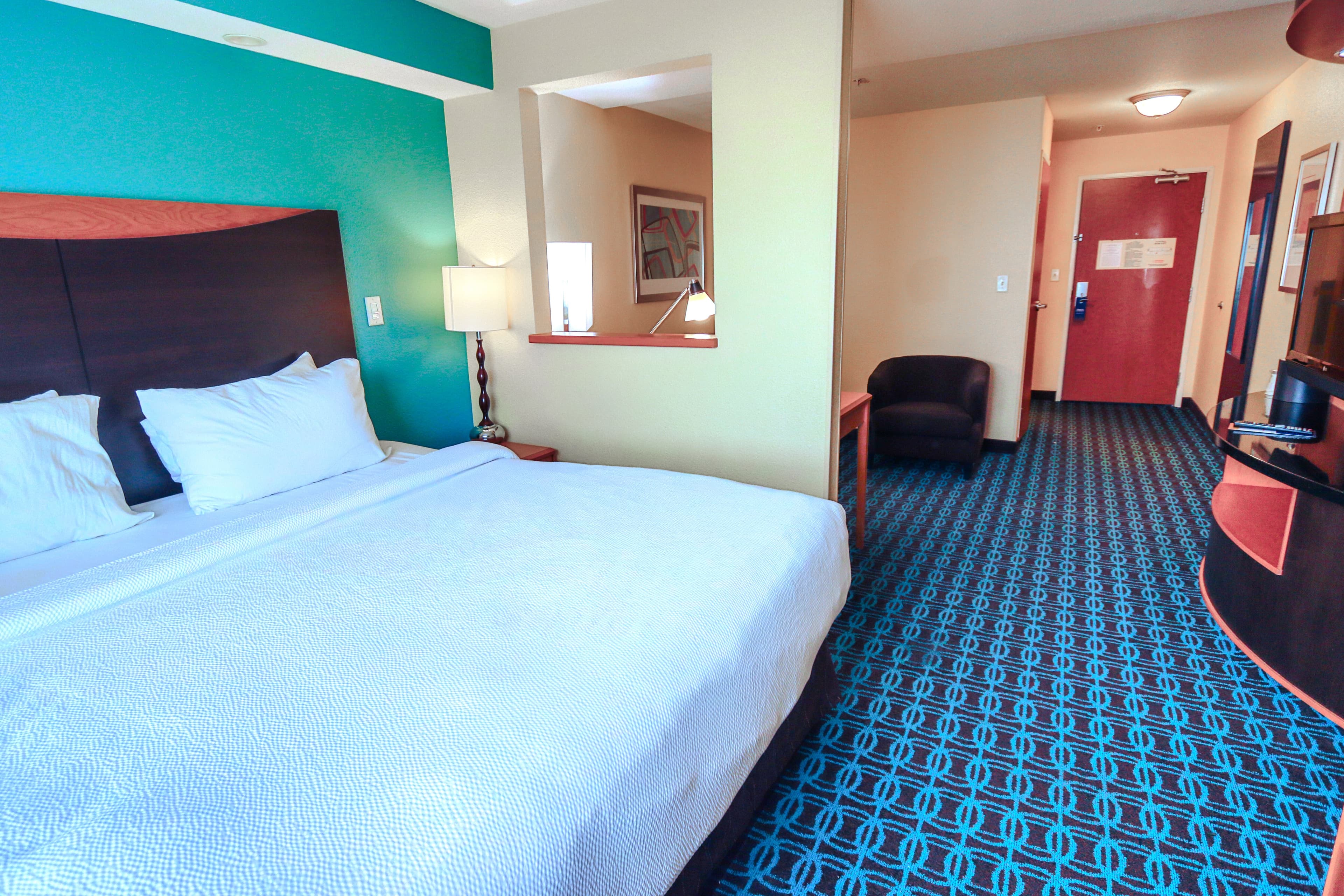 Comfort Inn & Suites Houston North - Spring — 35