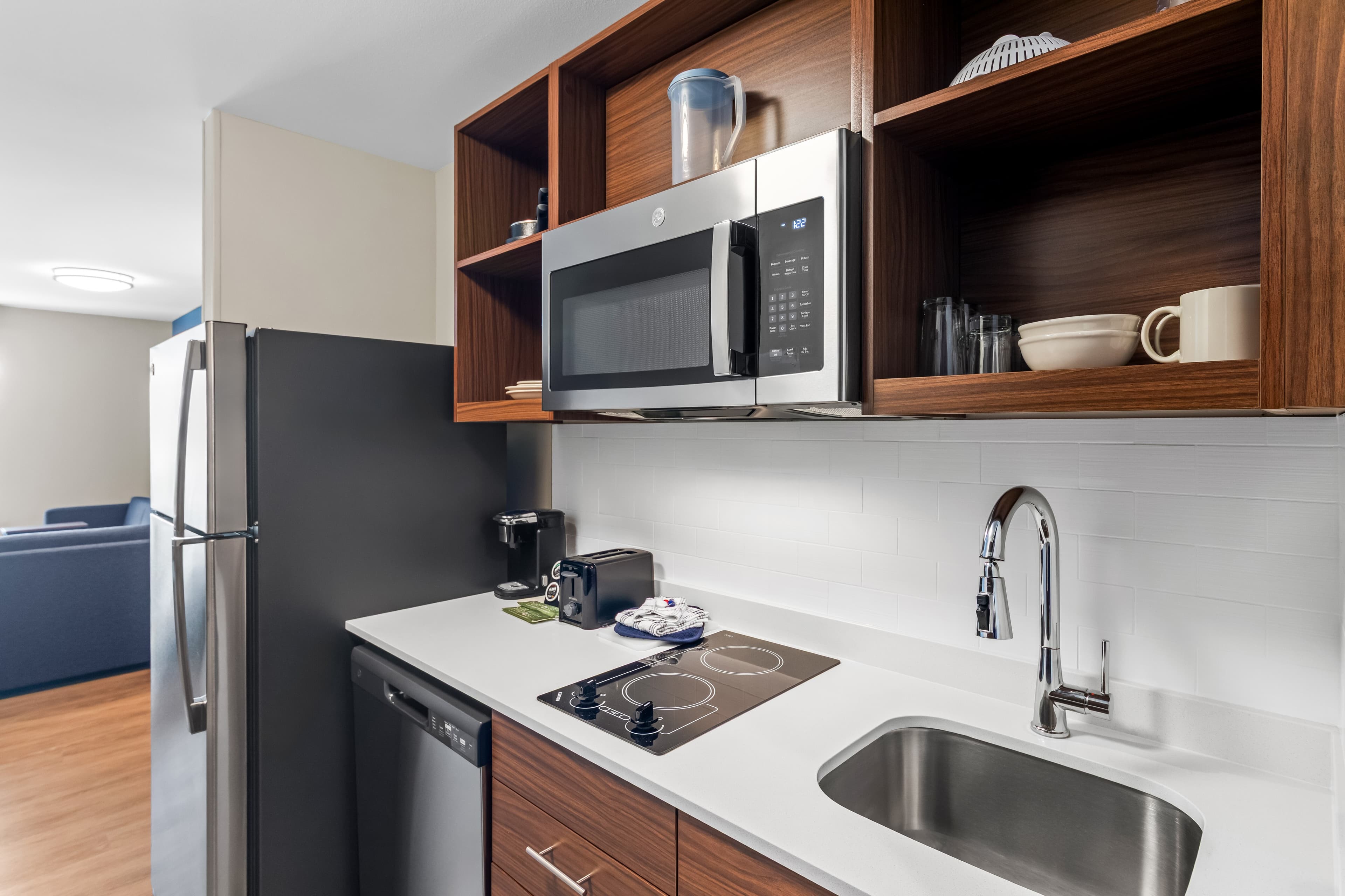 Everhome Suites Georgetown - Austin — 8