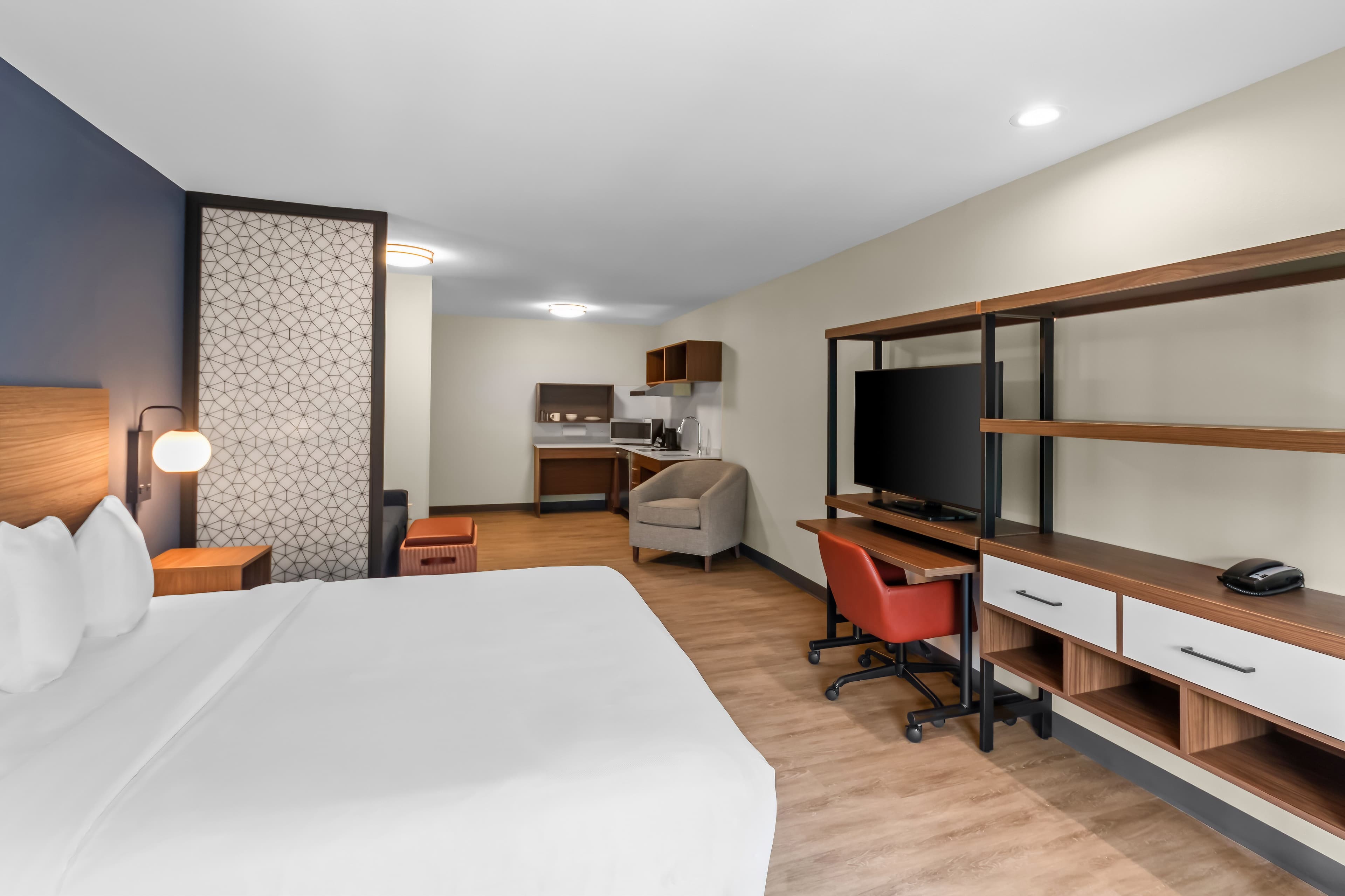 Everhome Suites Georgetown - Austin — 18