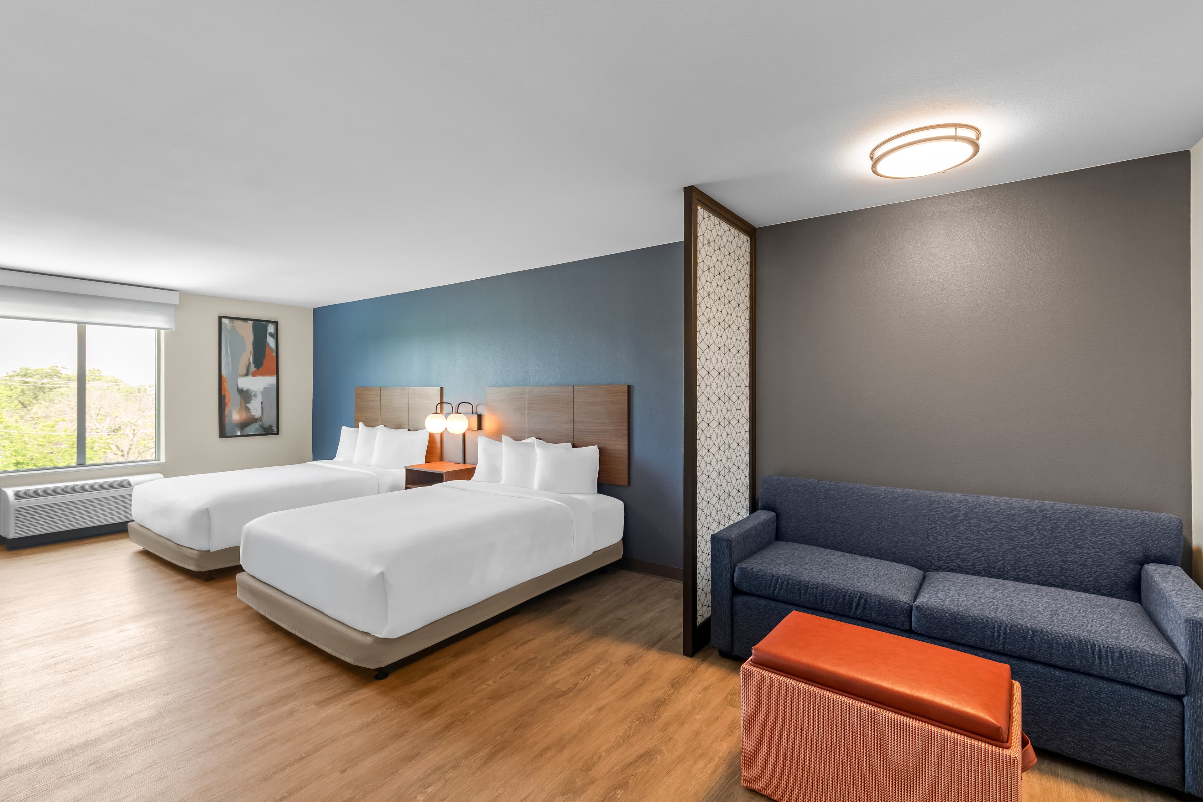 Everhome Suites Georgetown - Austin - Image 2