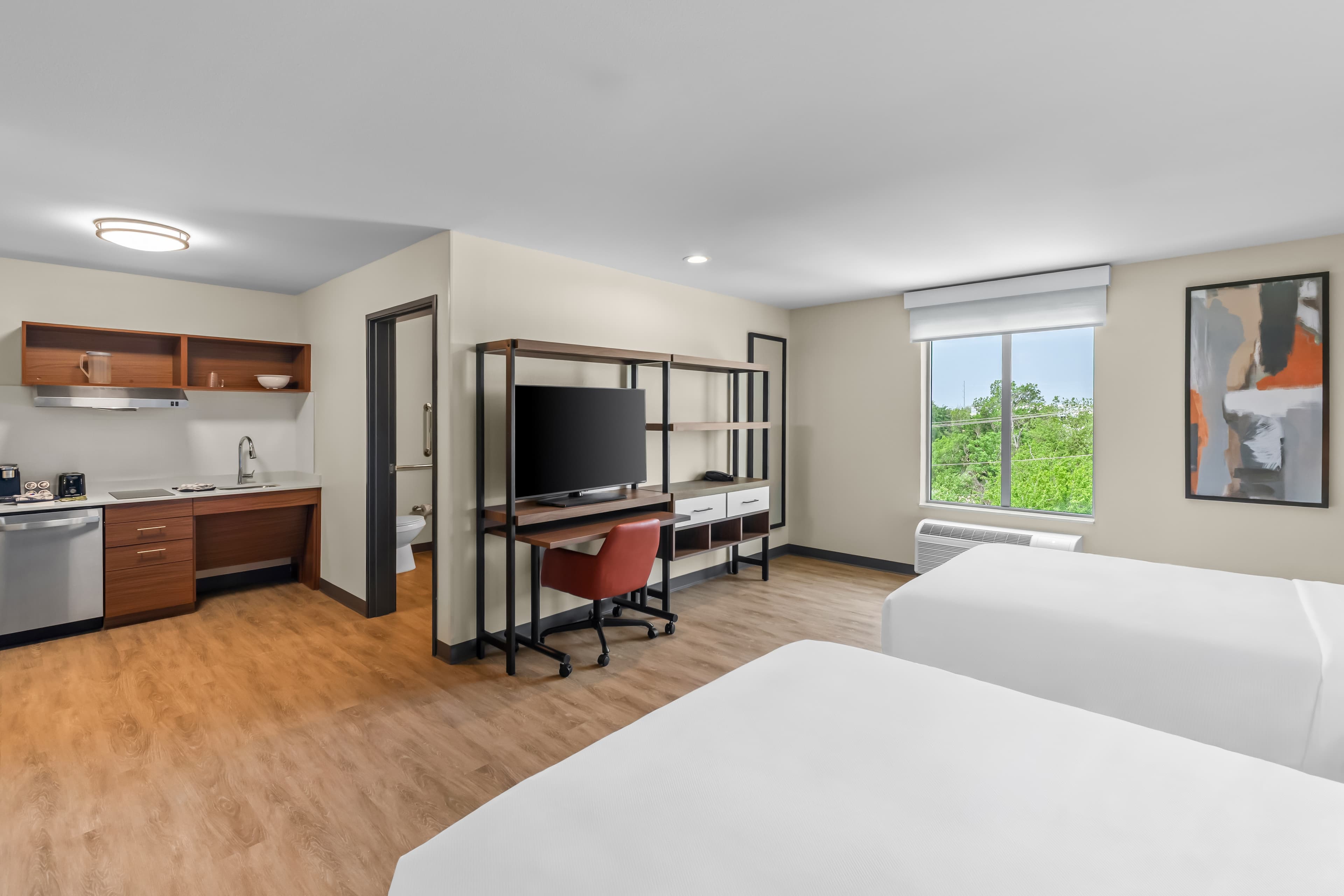 Everhome Suites Georgetown - Austin - Image 4