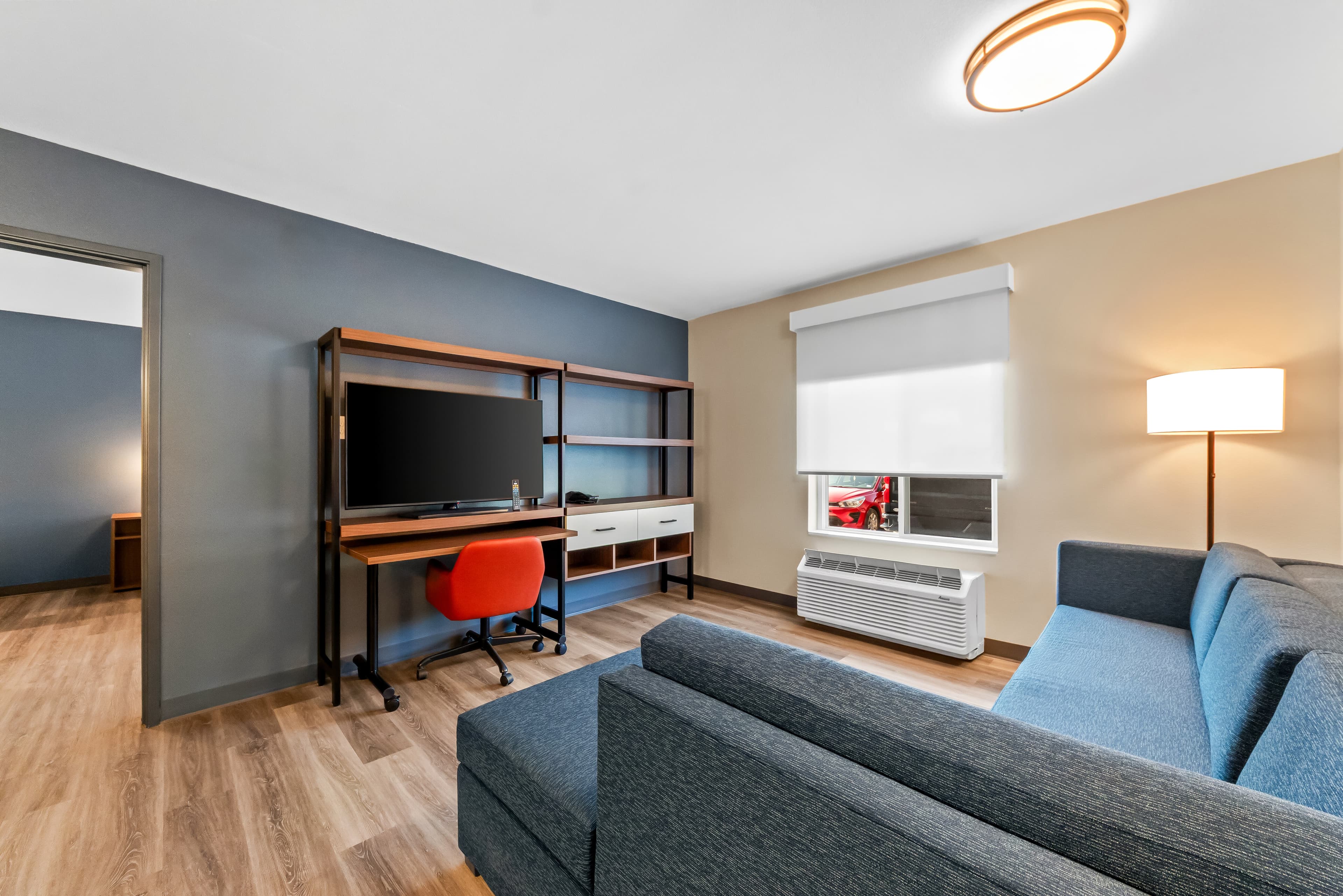 Everhome Suites San Antonio Lackland near Seaworld — 26