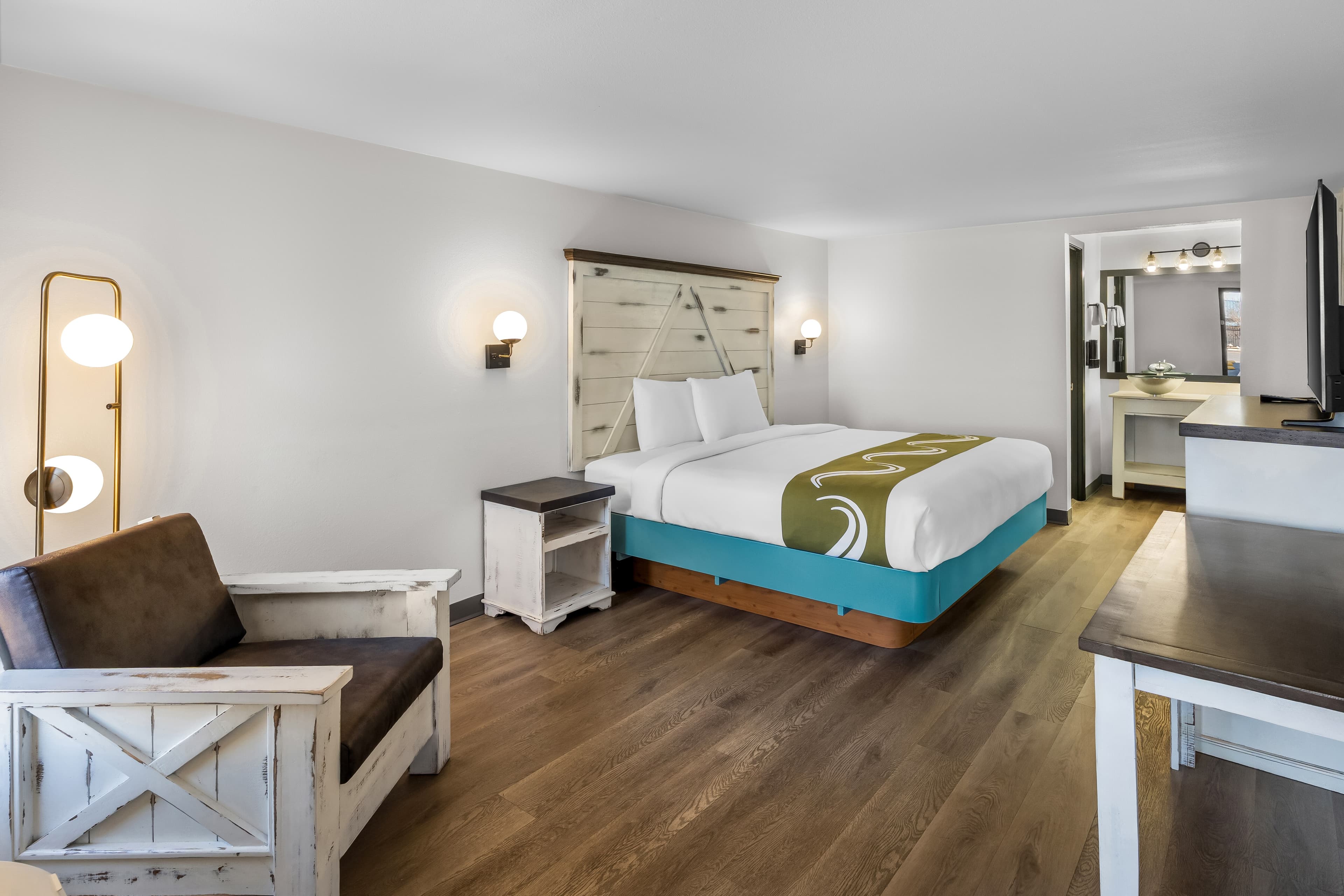 Rodeway Inn Llano — 13