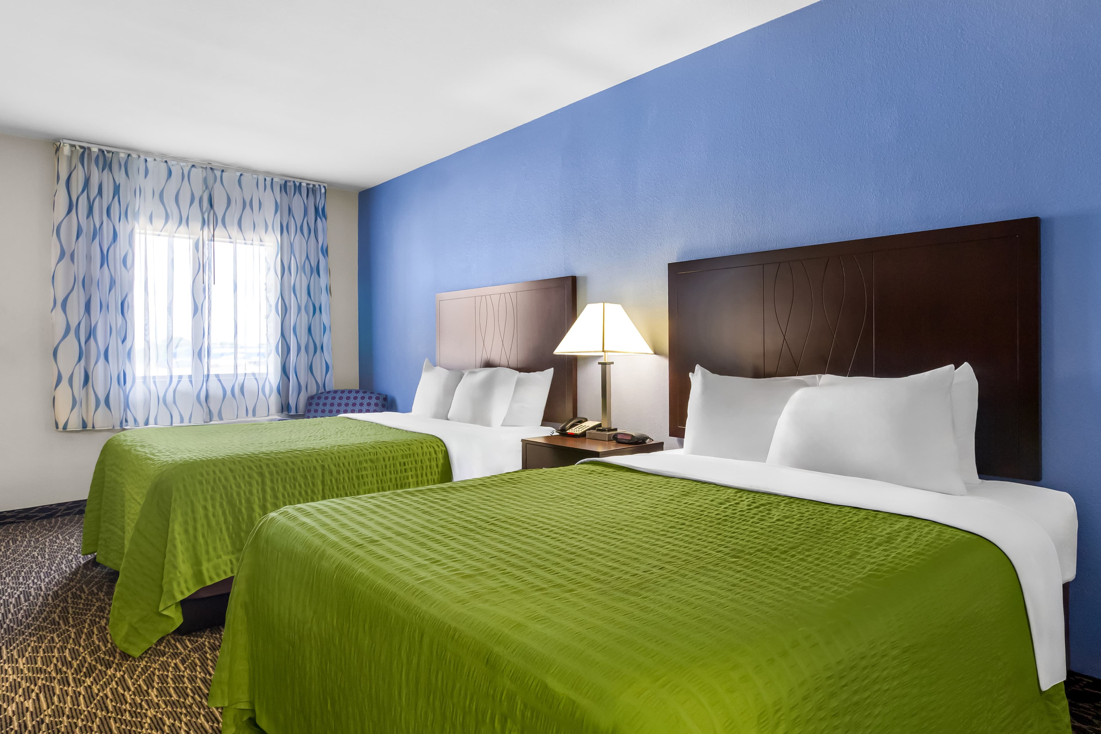 Econo Lodge — 12