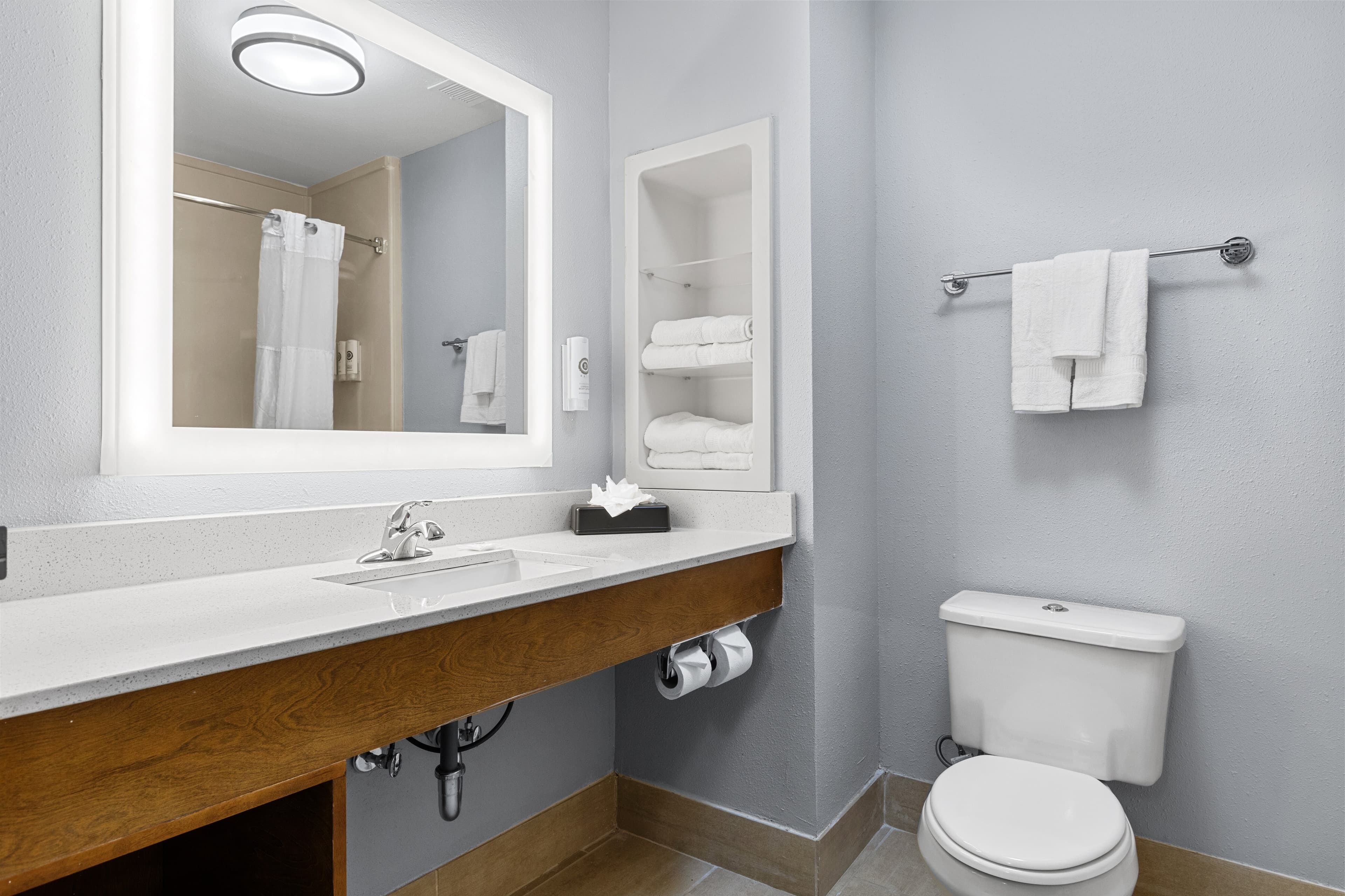Comfort Inn & Suites Tyler North — 21
