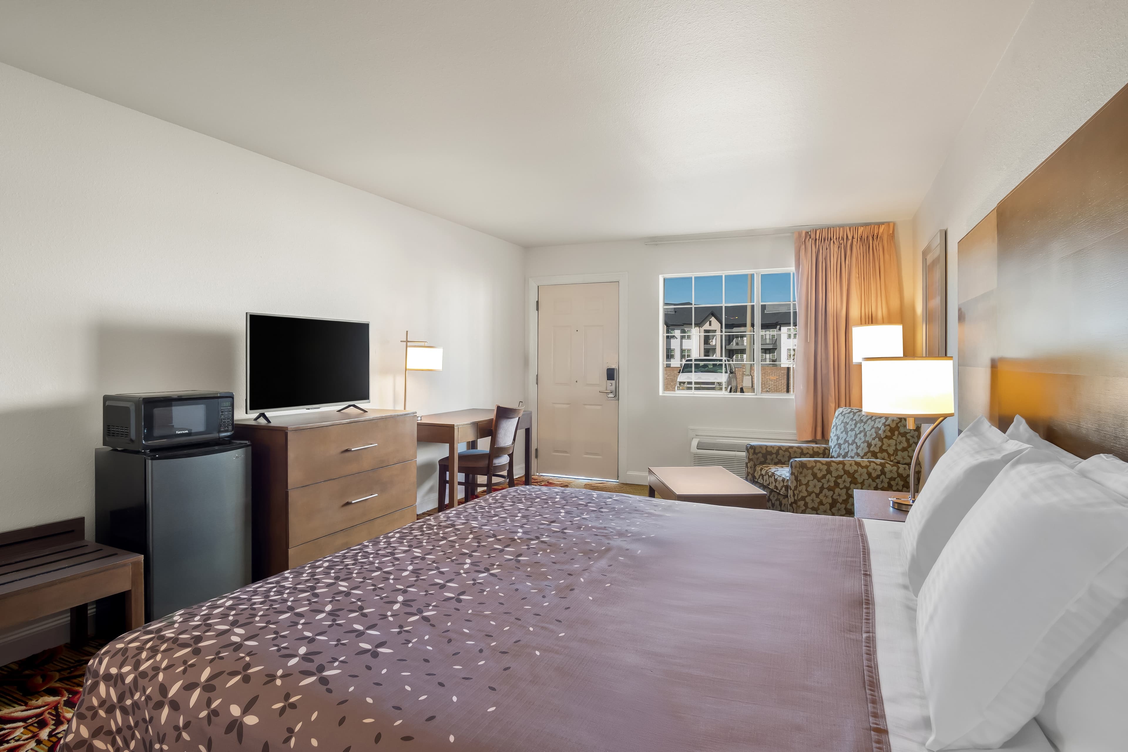 Rodeway Inn Garland Harbor Point - Image 5