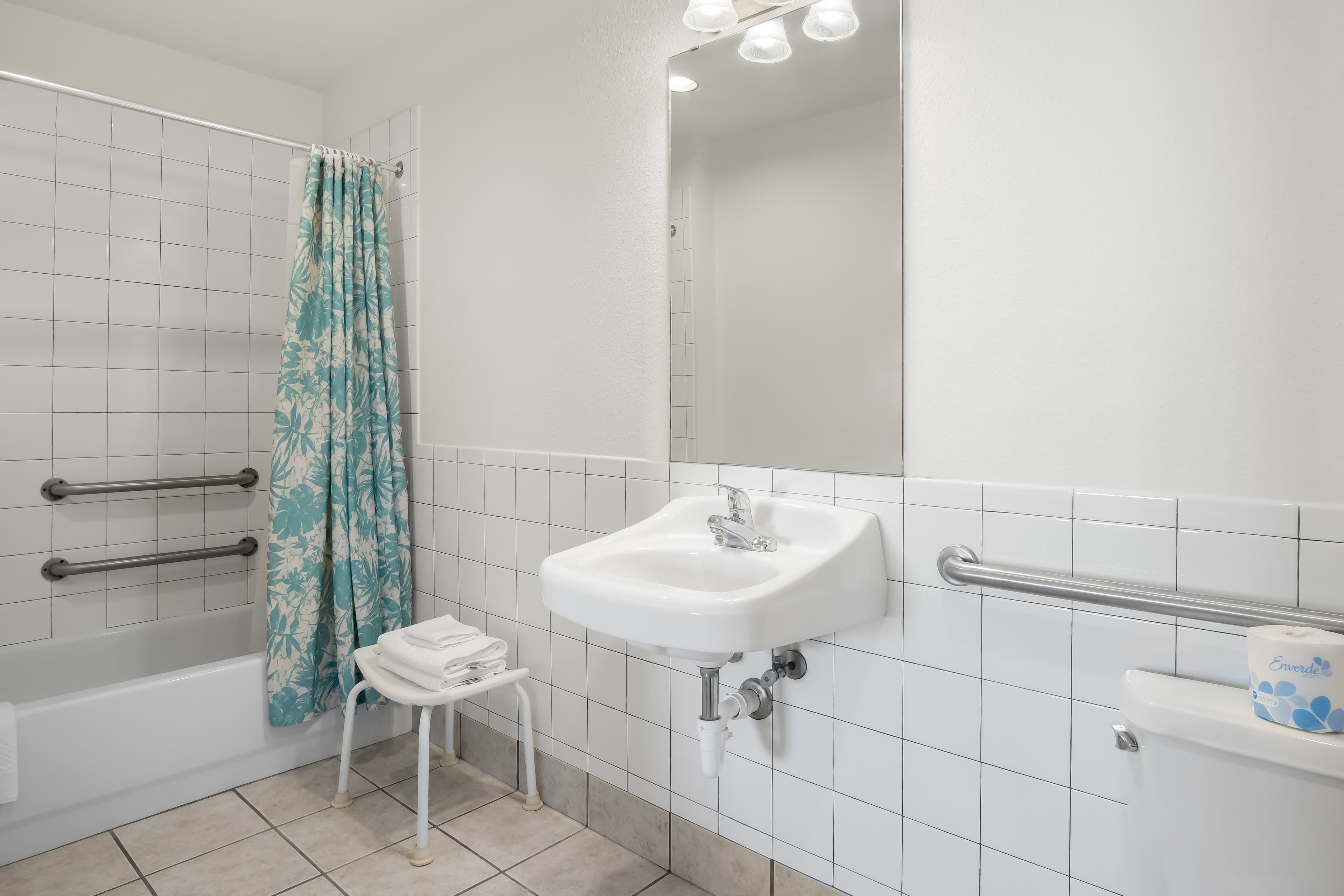 Rodeway Inn Garland Harbor Point — 6