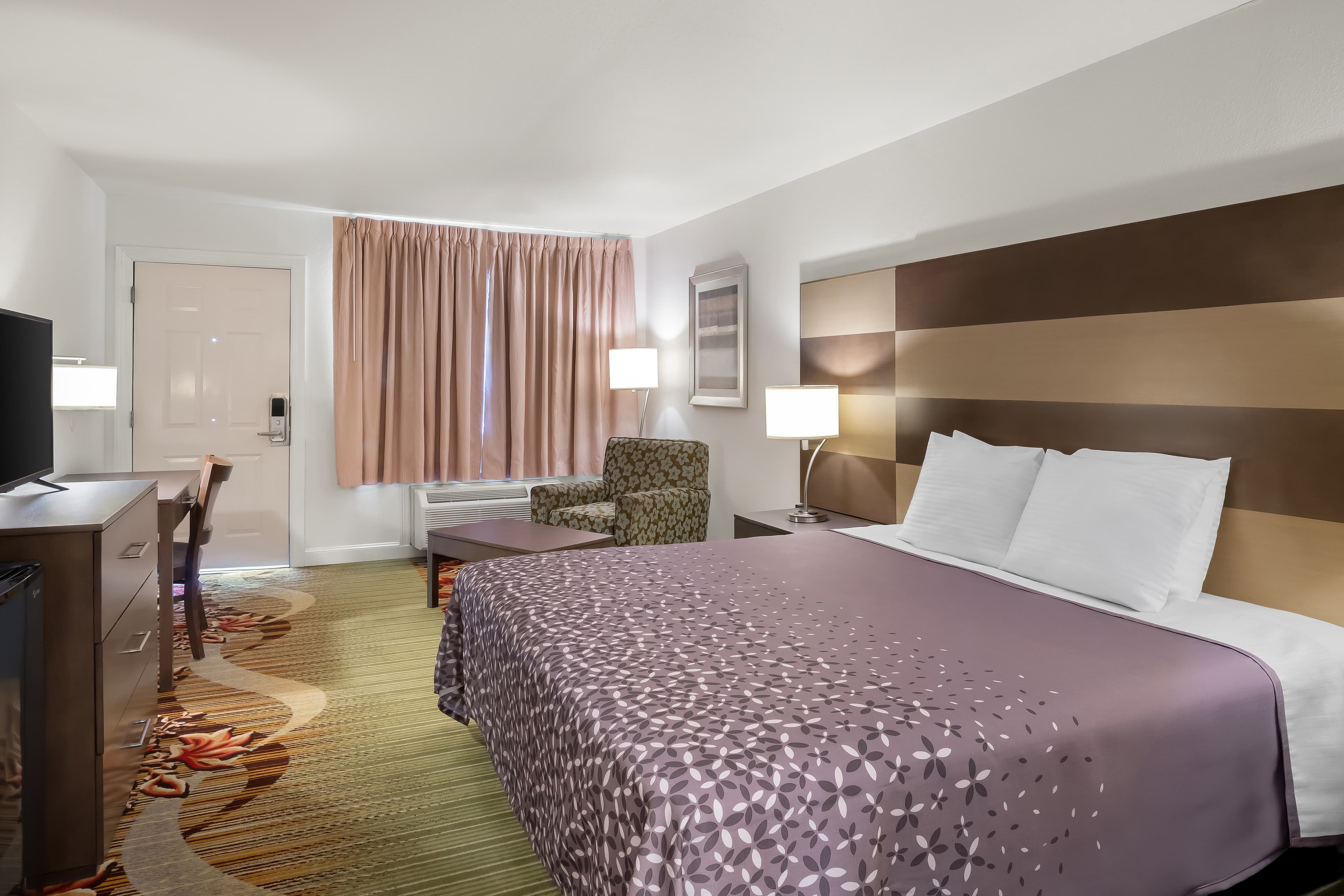 Rodeway Inn Garland Harbor Point — 8