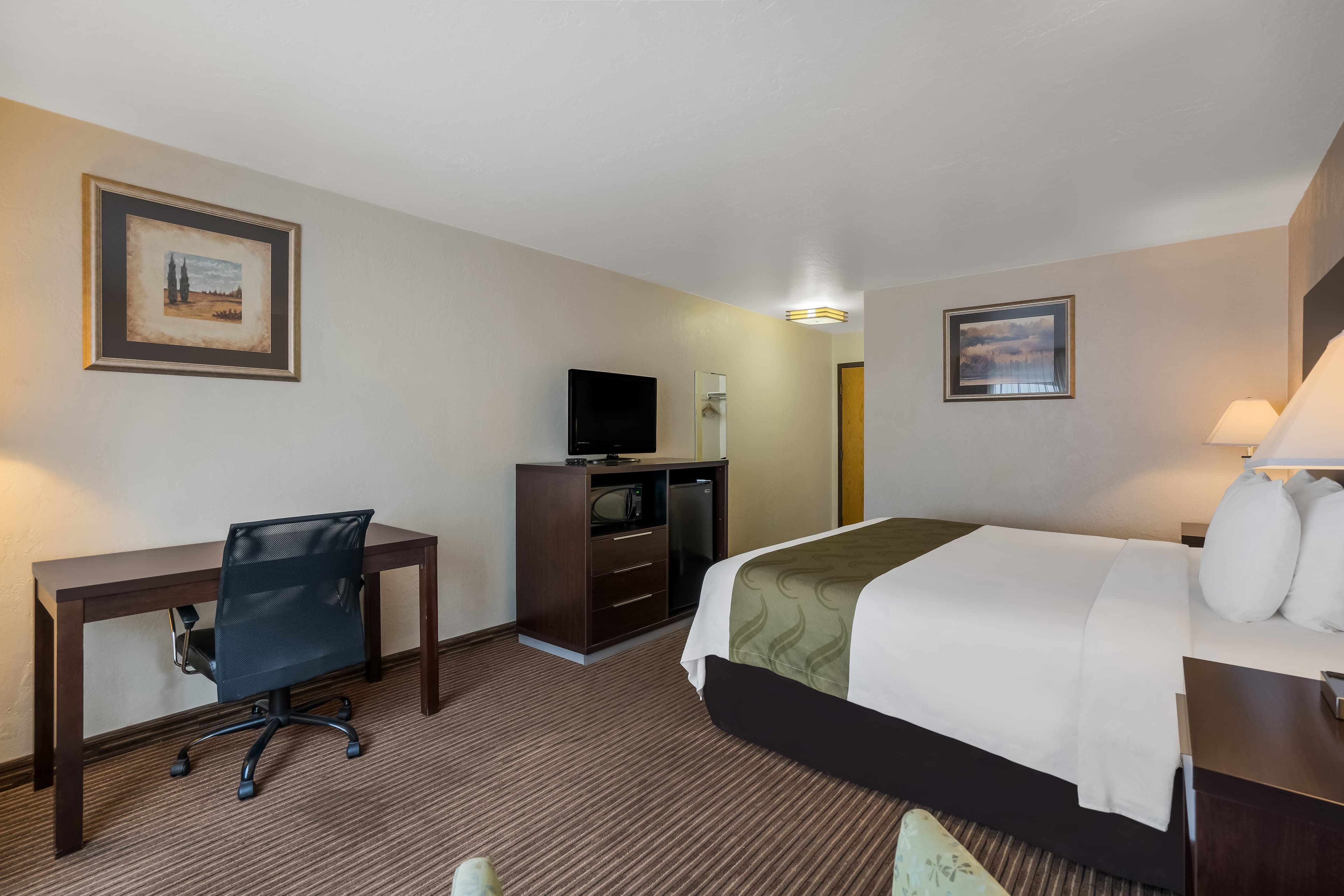 Quality Inn Richfield I-70 - Image 4