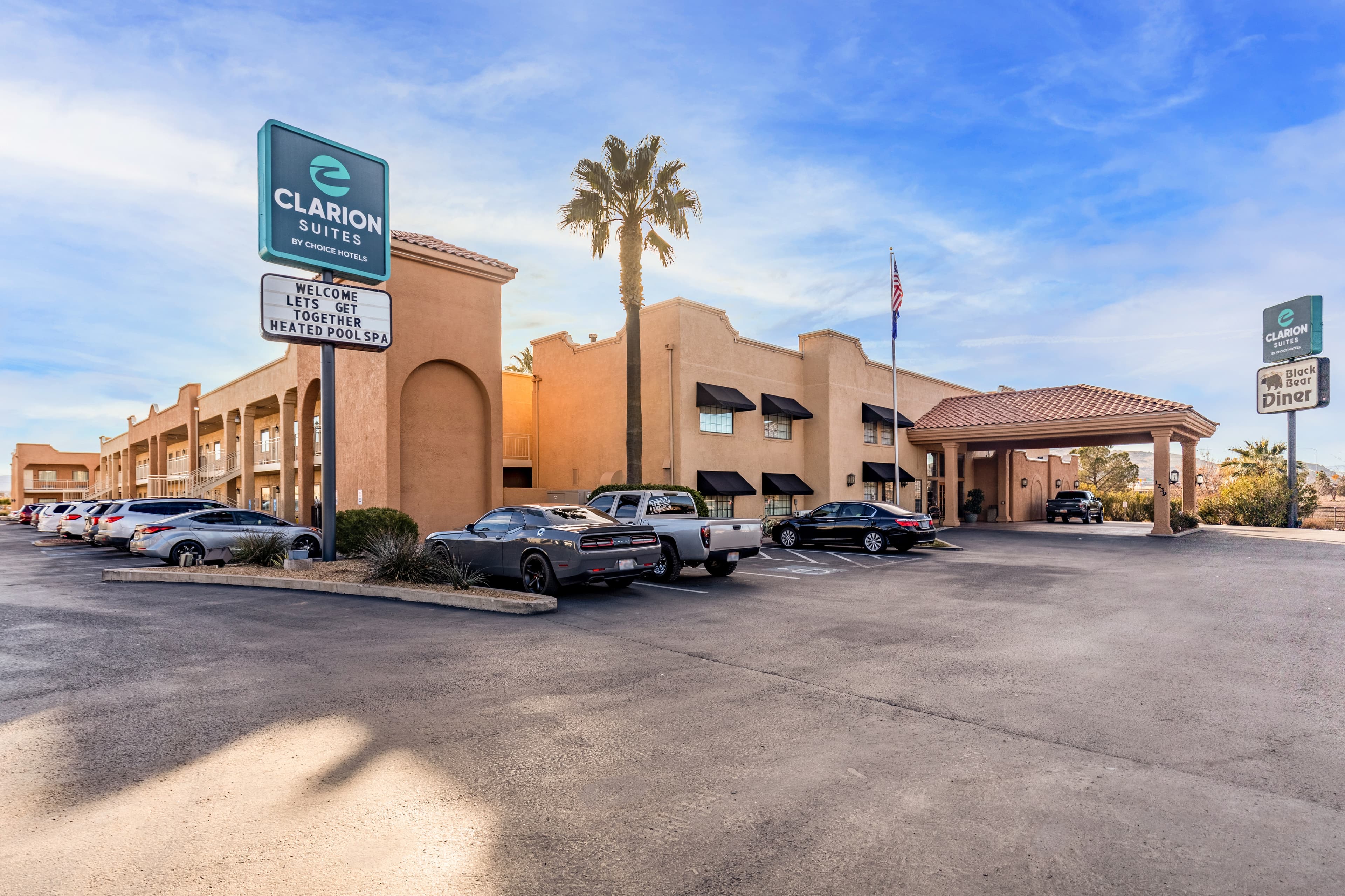 Clarion Suites St George - Convention Center Area - Image 1