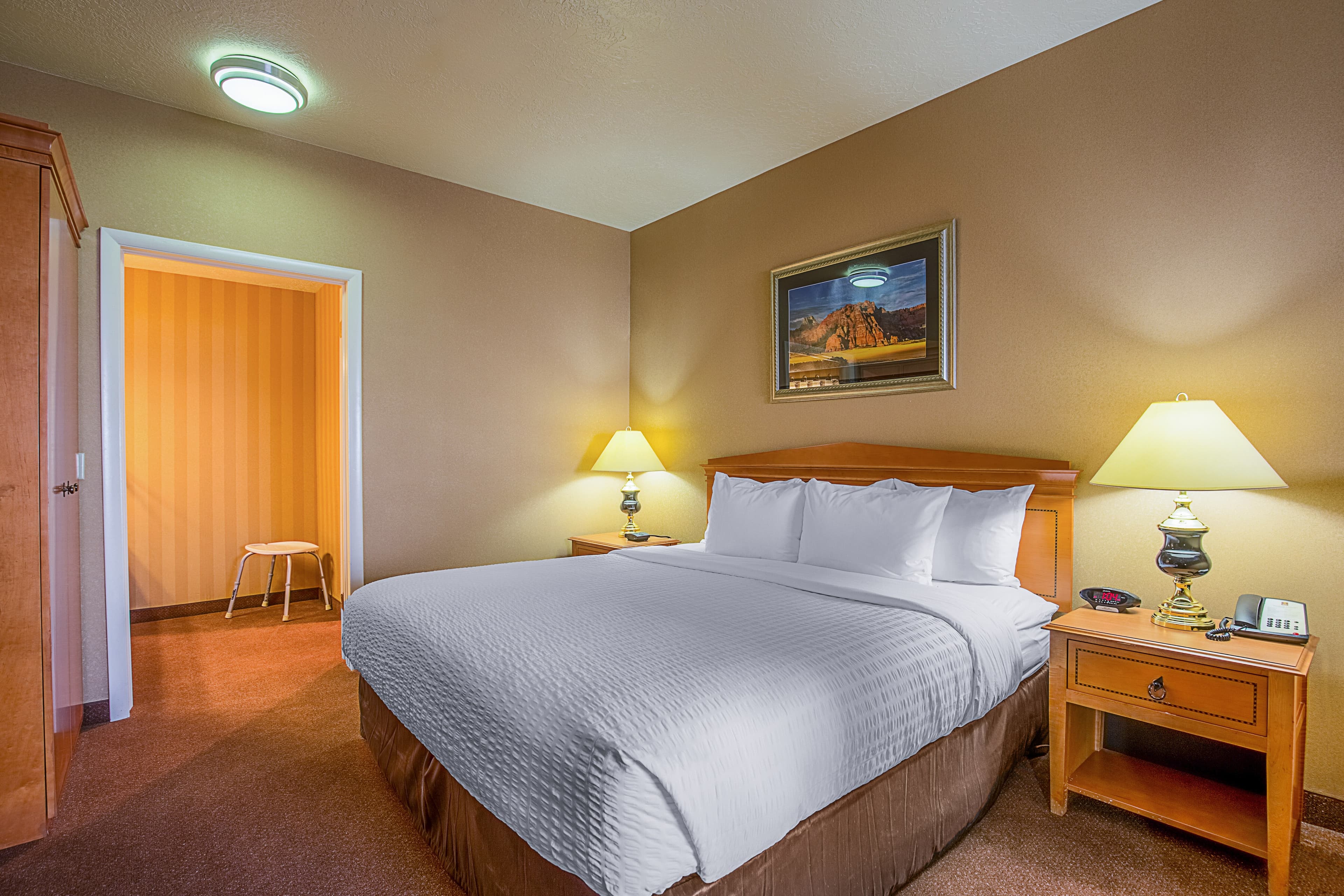 Clarion Suites St George - Convention Center Area - Image 2