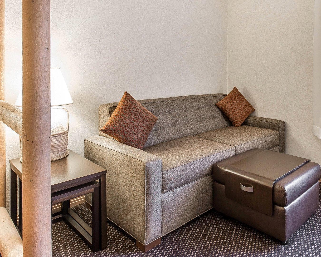 Quality Suites Moab near Arches National Park - Image 3