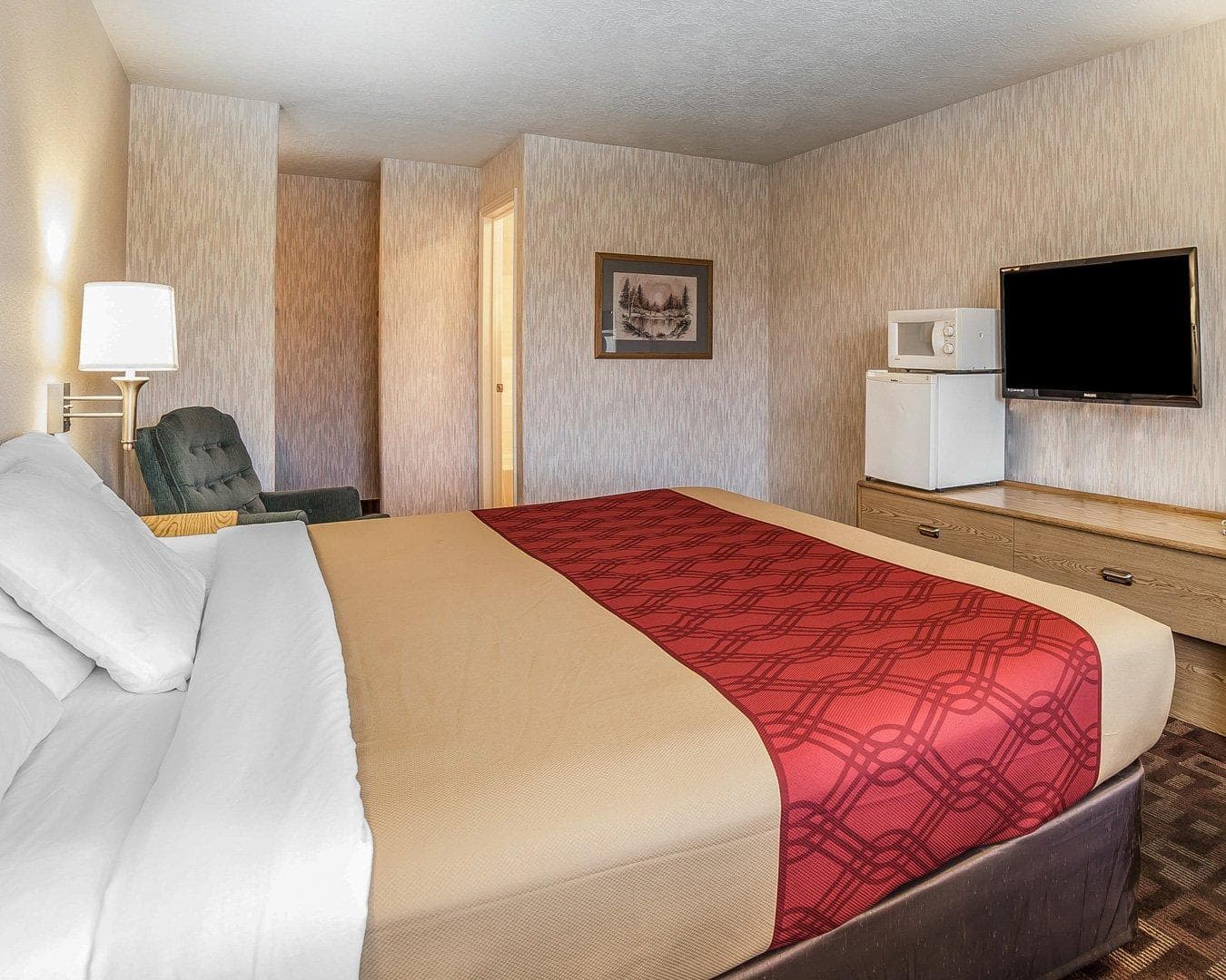 Econo Lodge St George North - Near Pioneer Park - Image 2