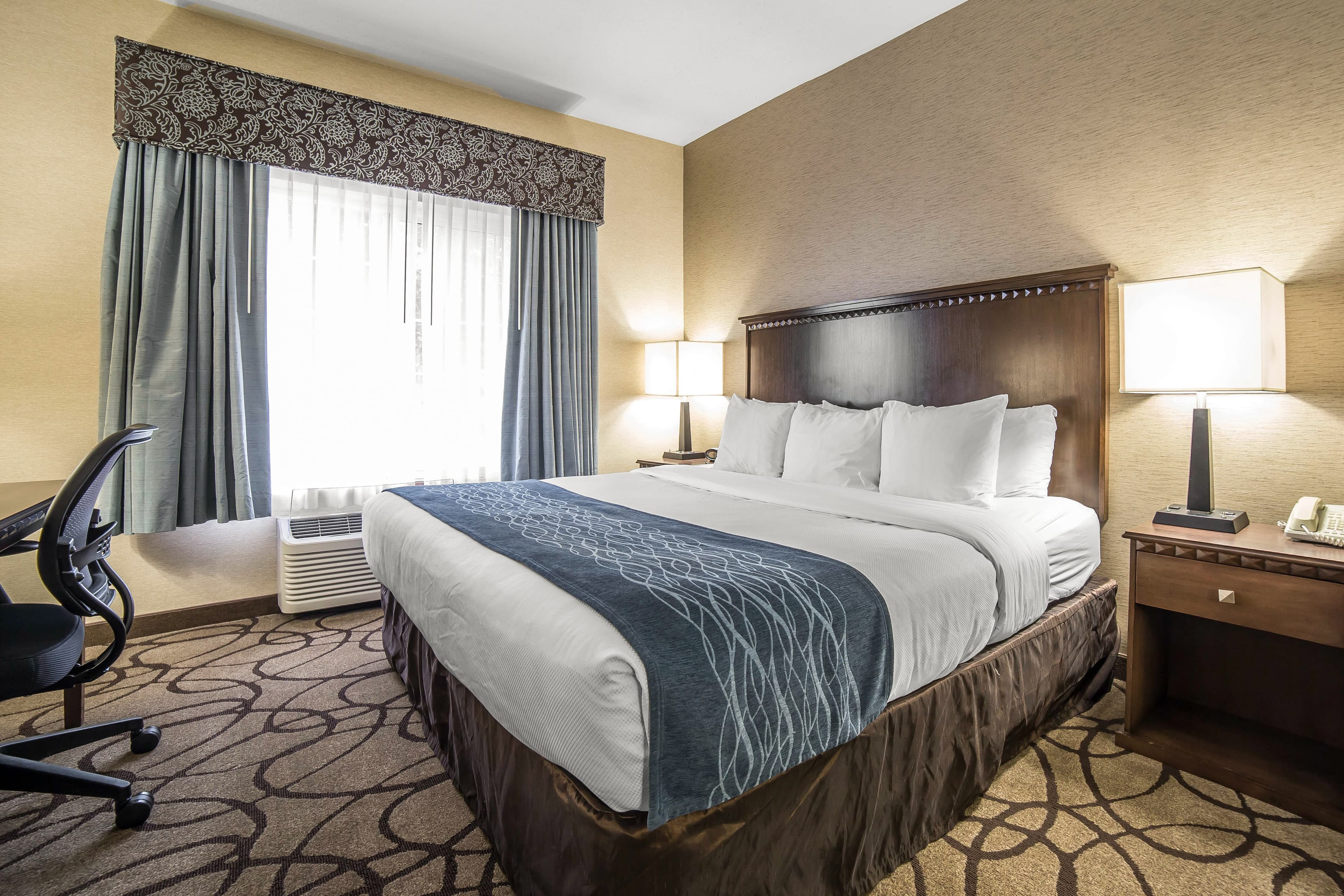 Comfort Suites Salt Lake City Airport — 12