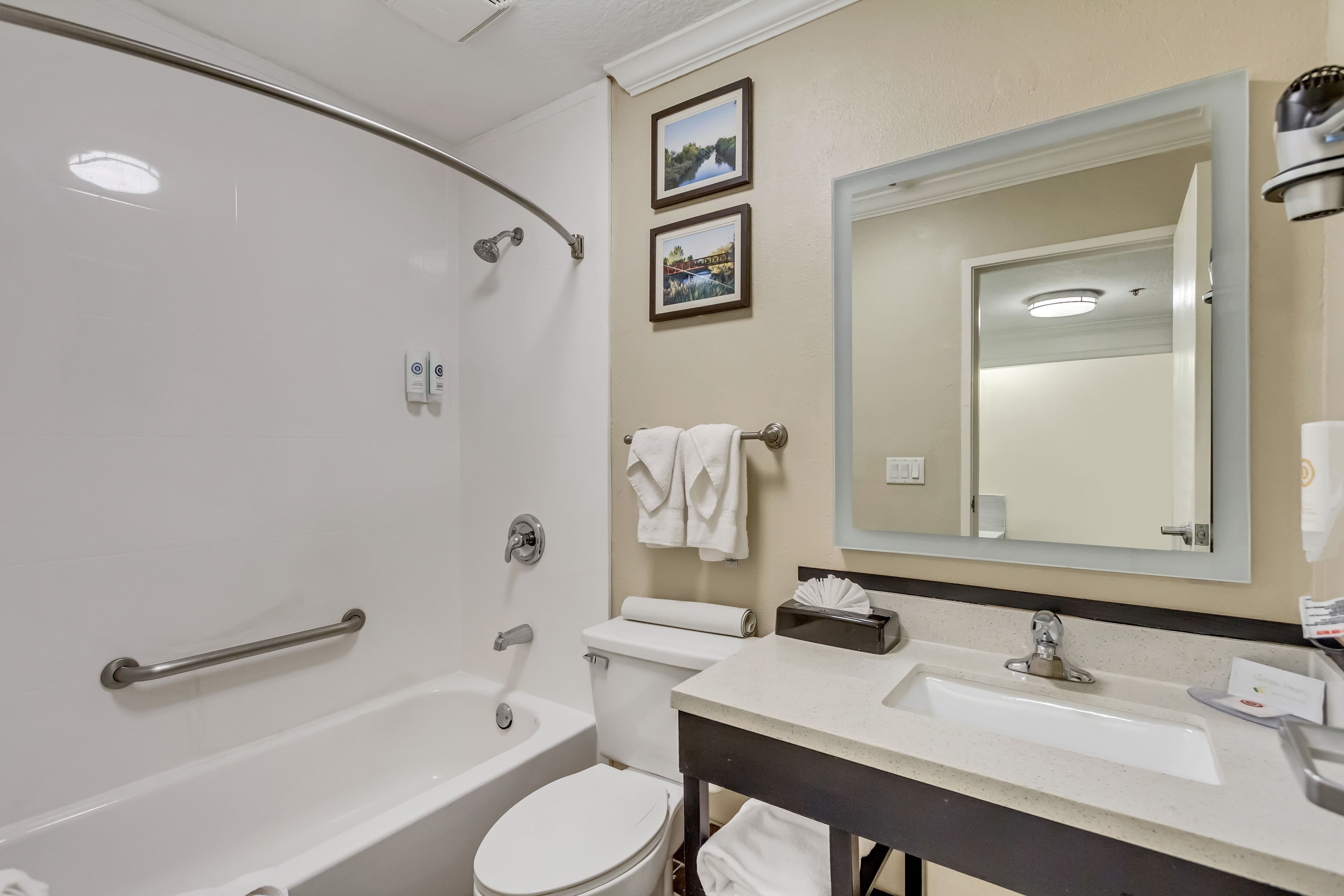 Comfort Inn Murray - Salt Lake City South - Image 4