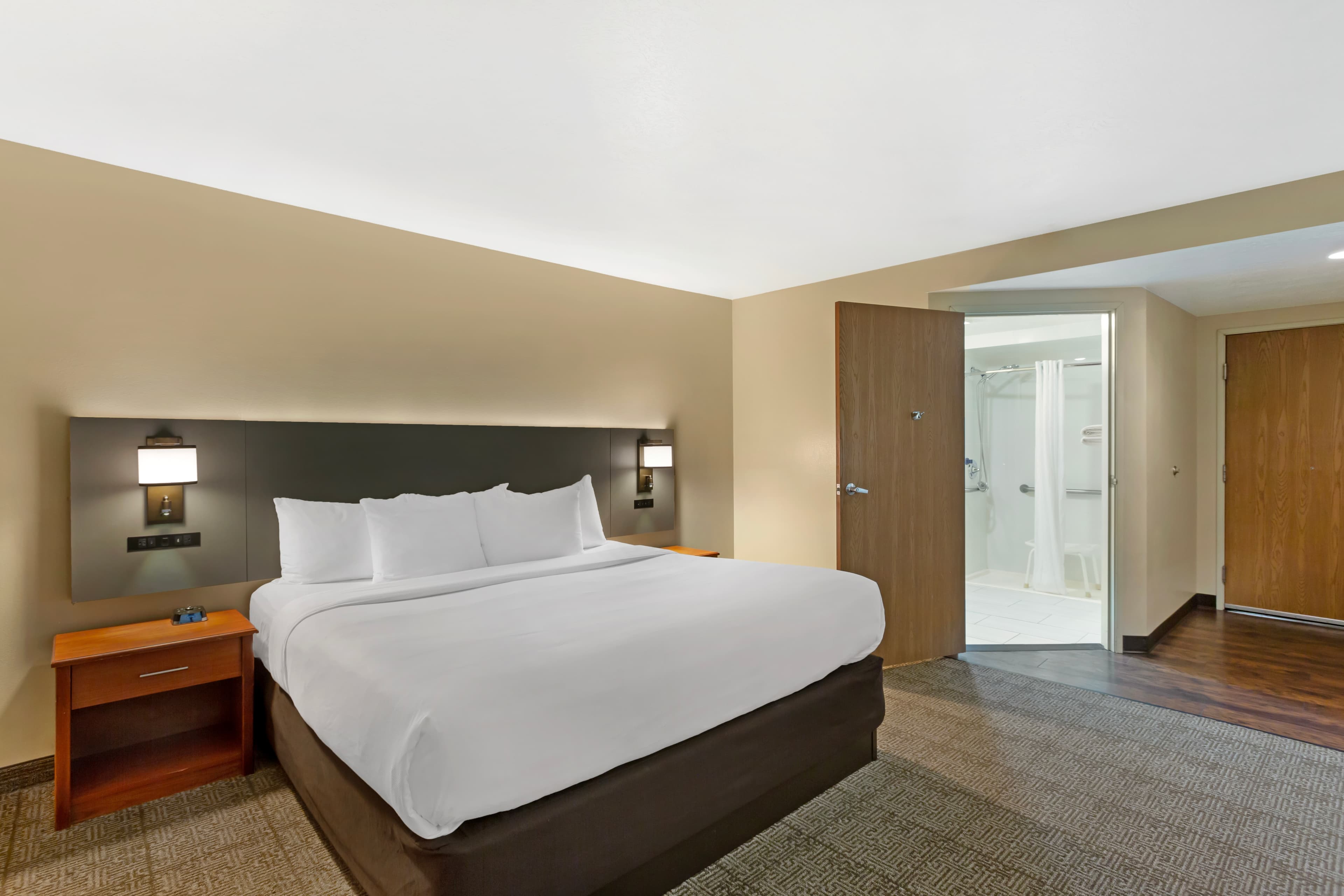 Comfort Inn Richfield I-70 — 7