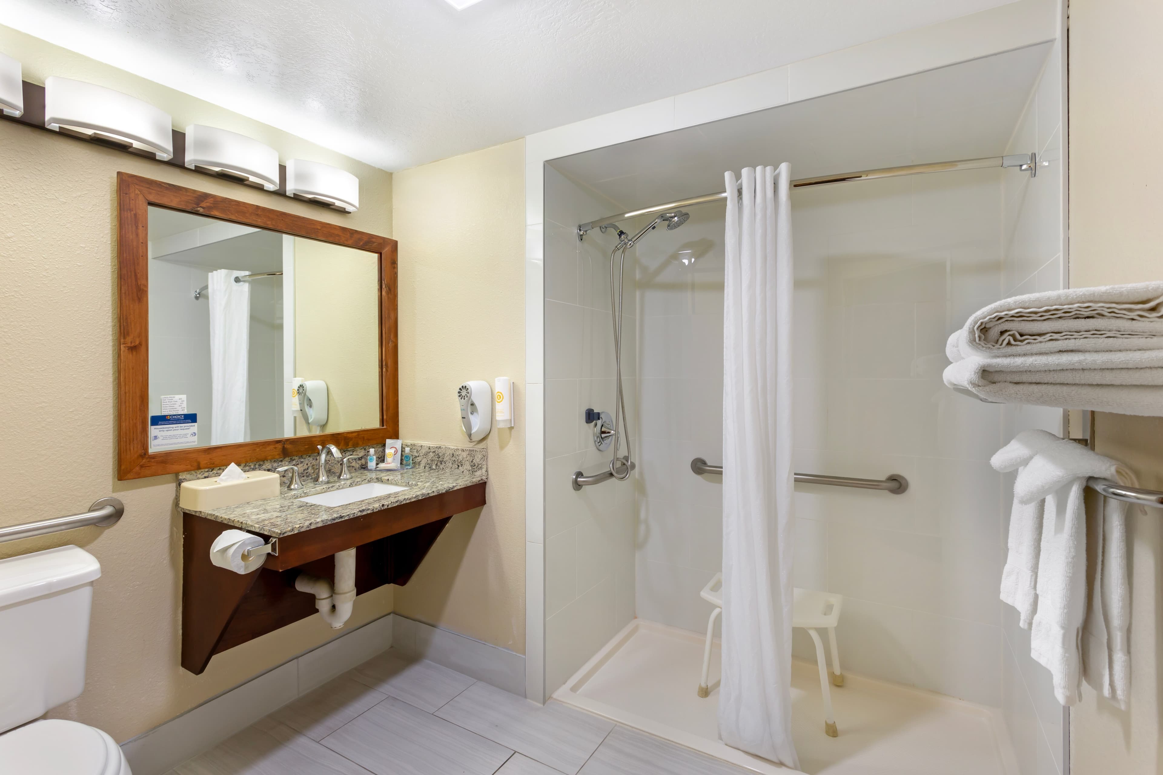Comfort Inn Richfield I-70 — 9