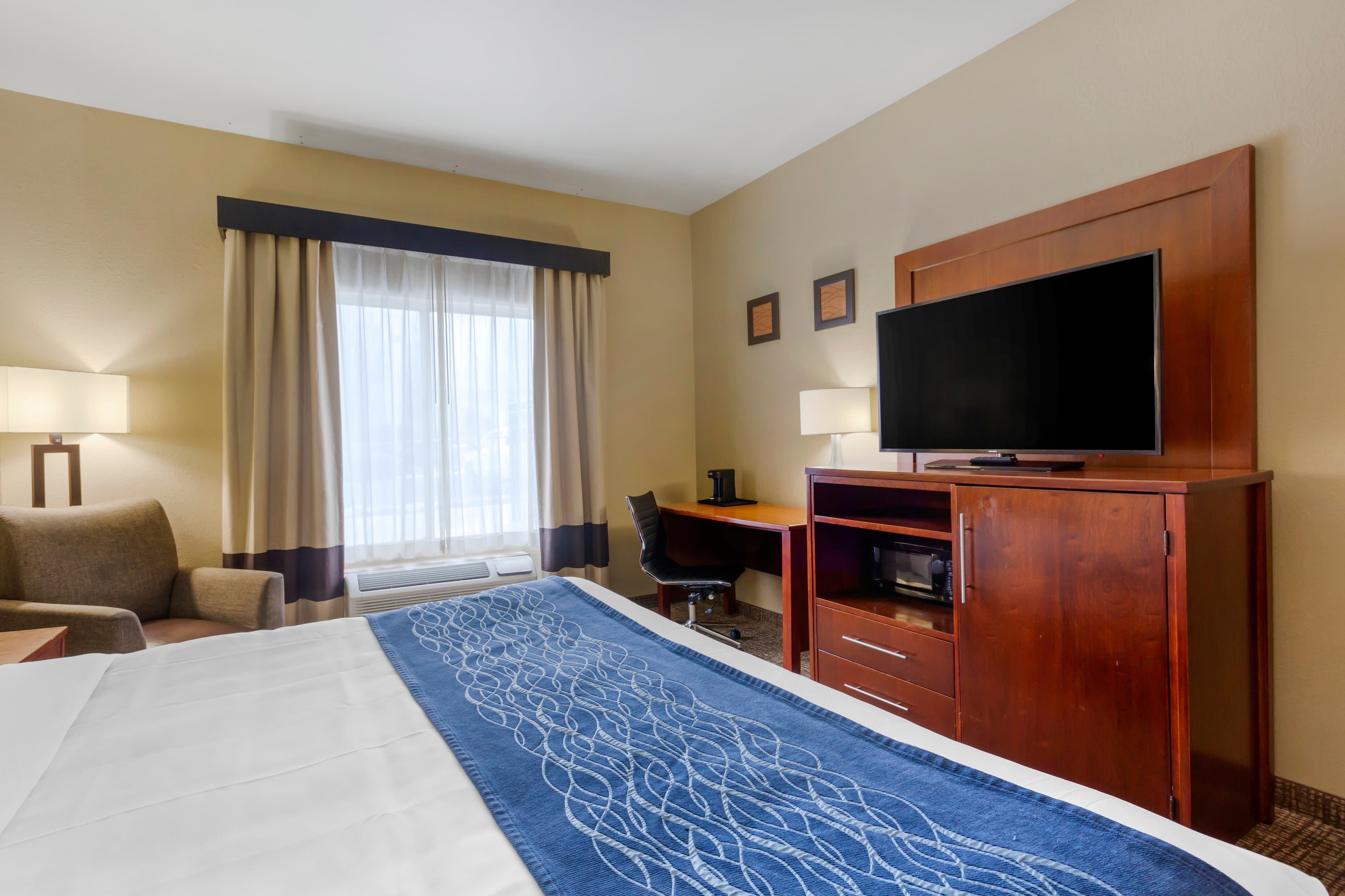 Comfort Inn & Suites Woods Cross - Salt Lake City North — 12