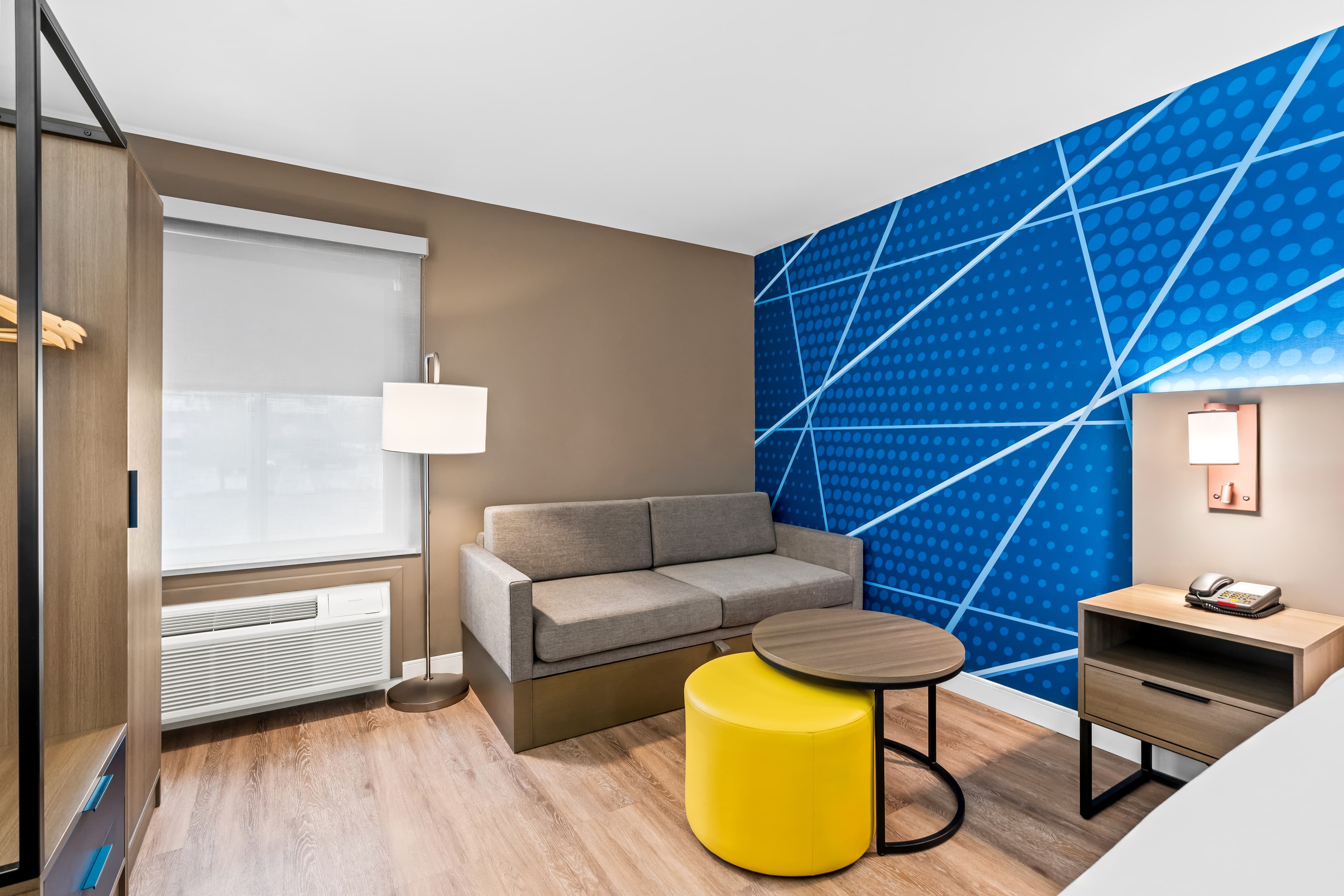 Comfort Inn & Suites Salt Lake City I-80 I-15 Downtown — 17