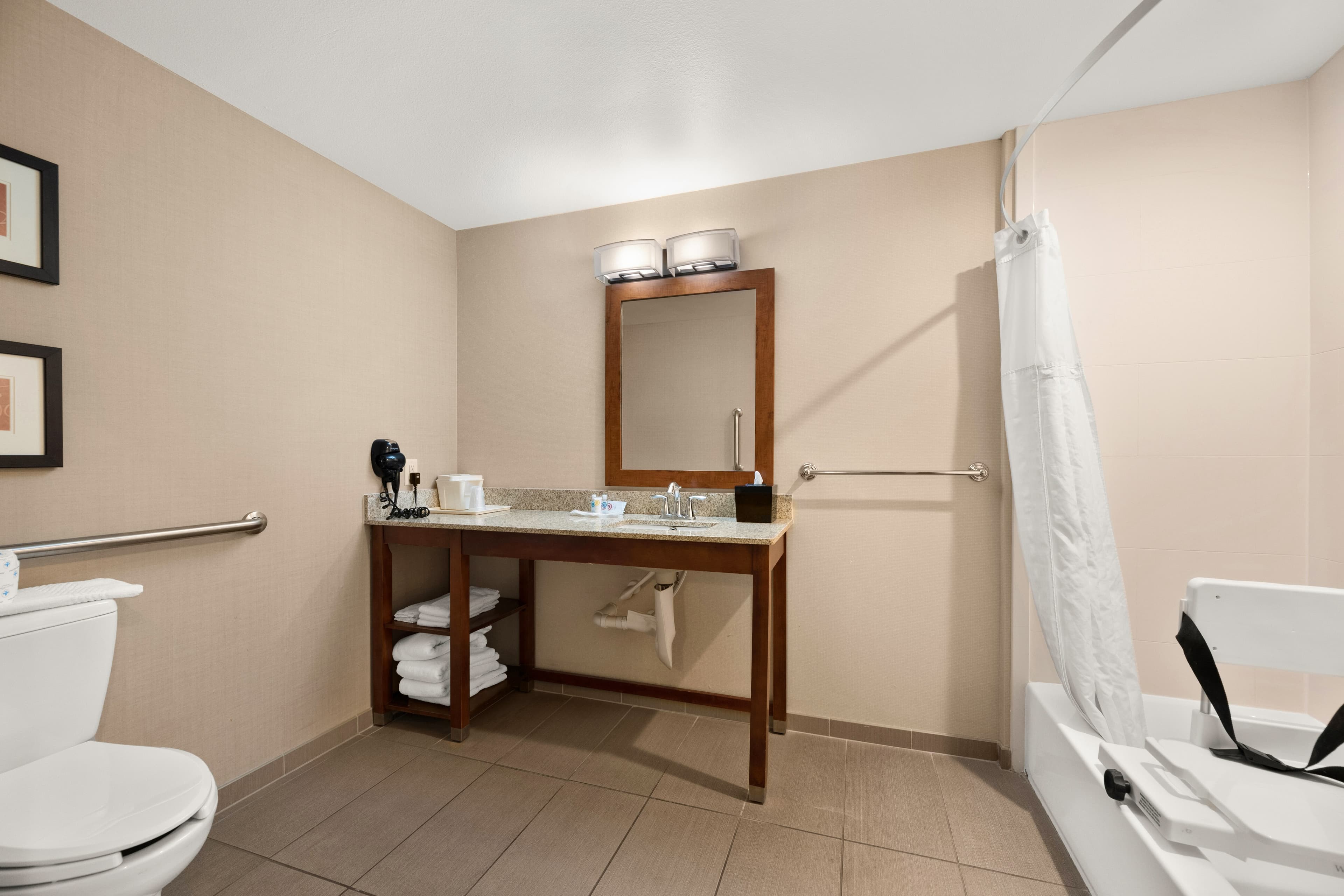 Comfort Suites Kanab National Park Area — 9