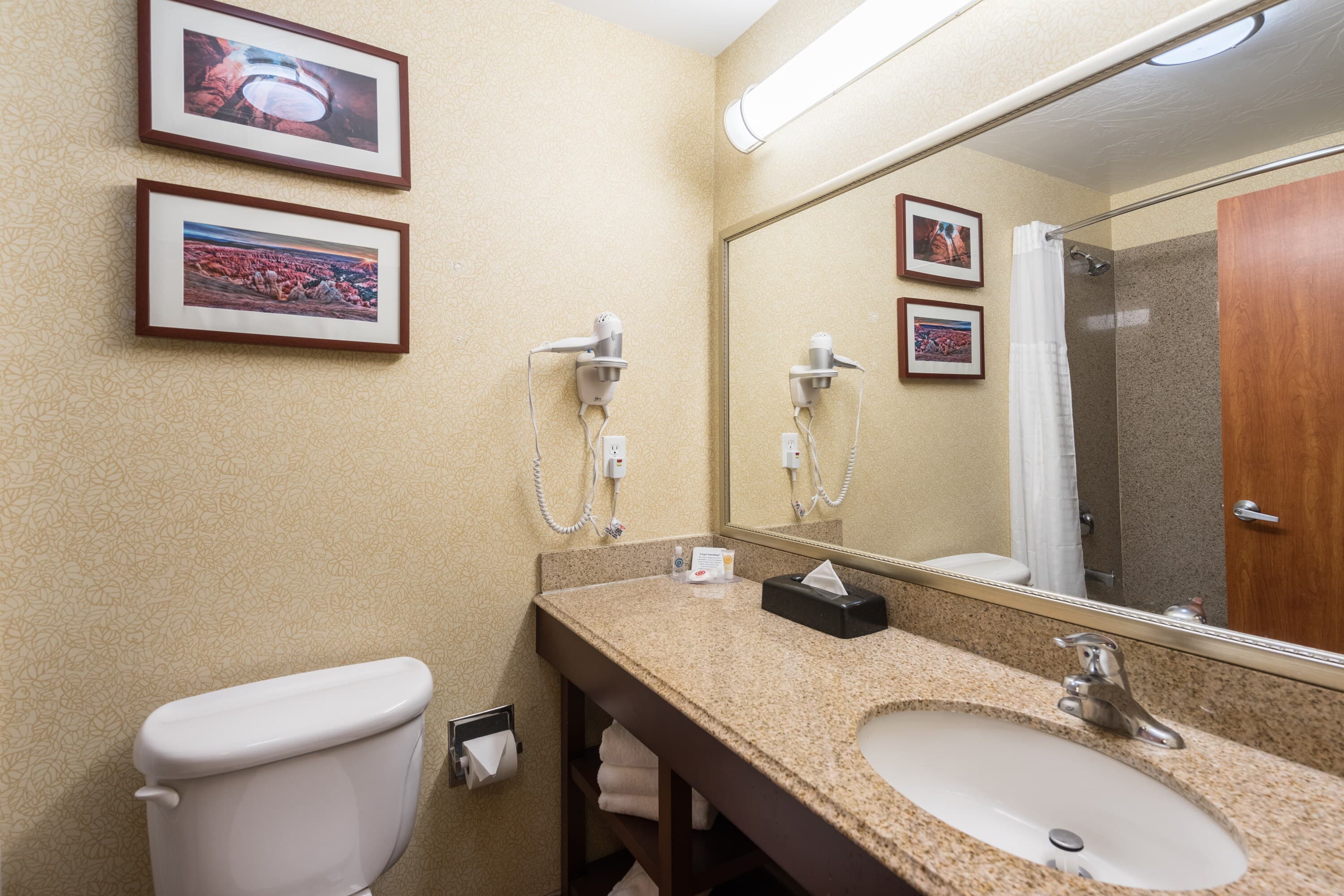 Comfort Inn & Suites Cedar City South — 21