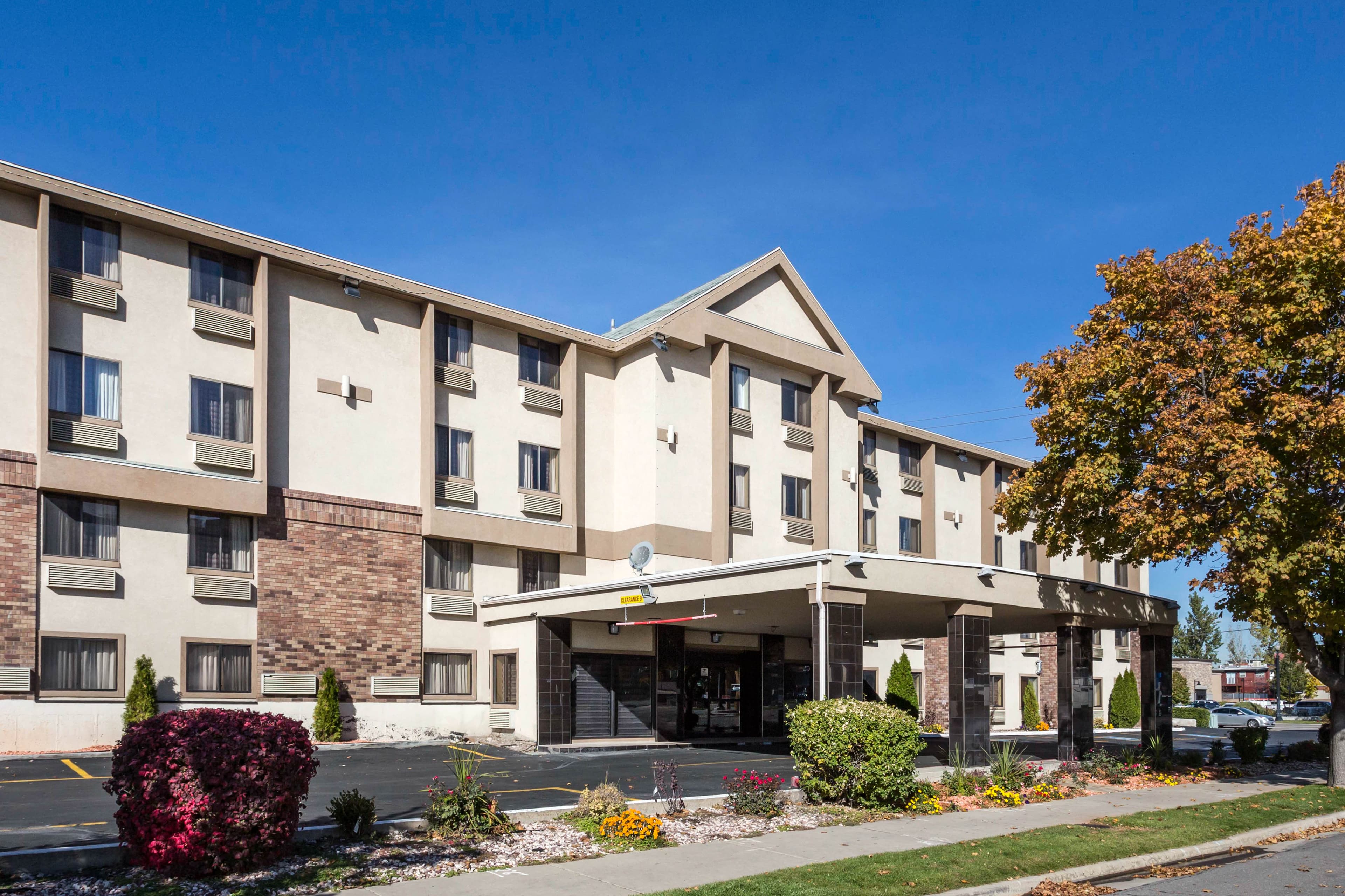 Quality Inn Salt Lake City Downtown - Image 1