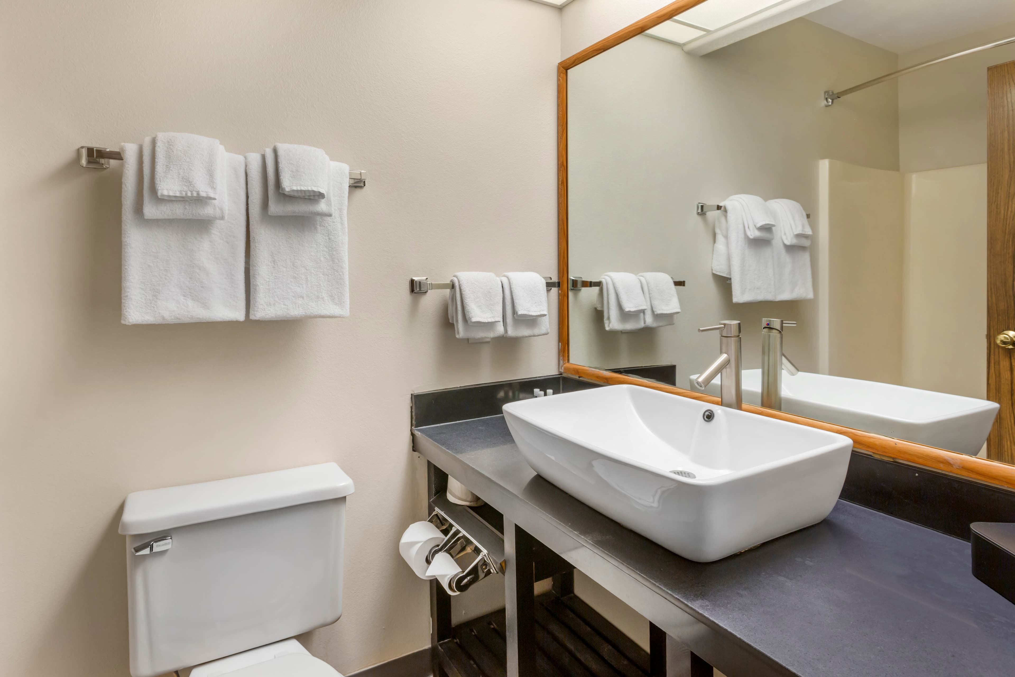 Quality Inn & Suites Fillmore I-15 — 17
