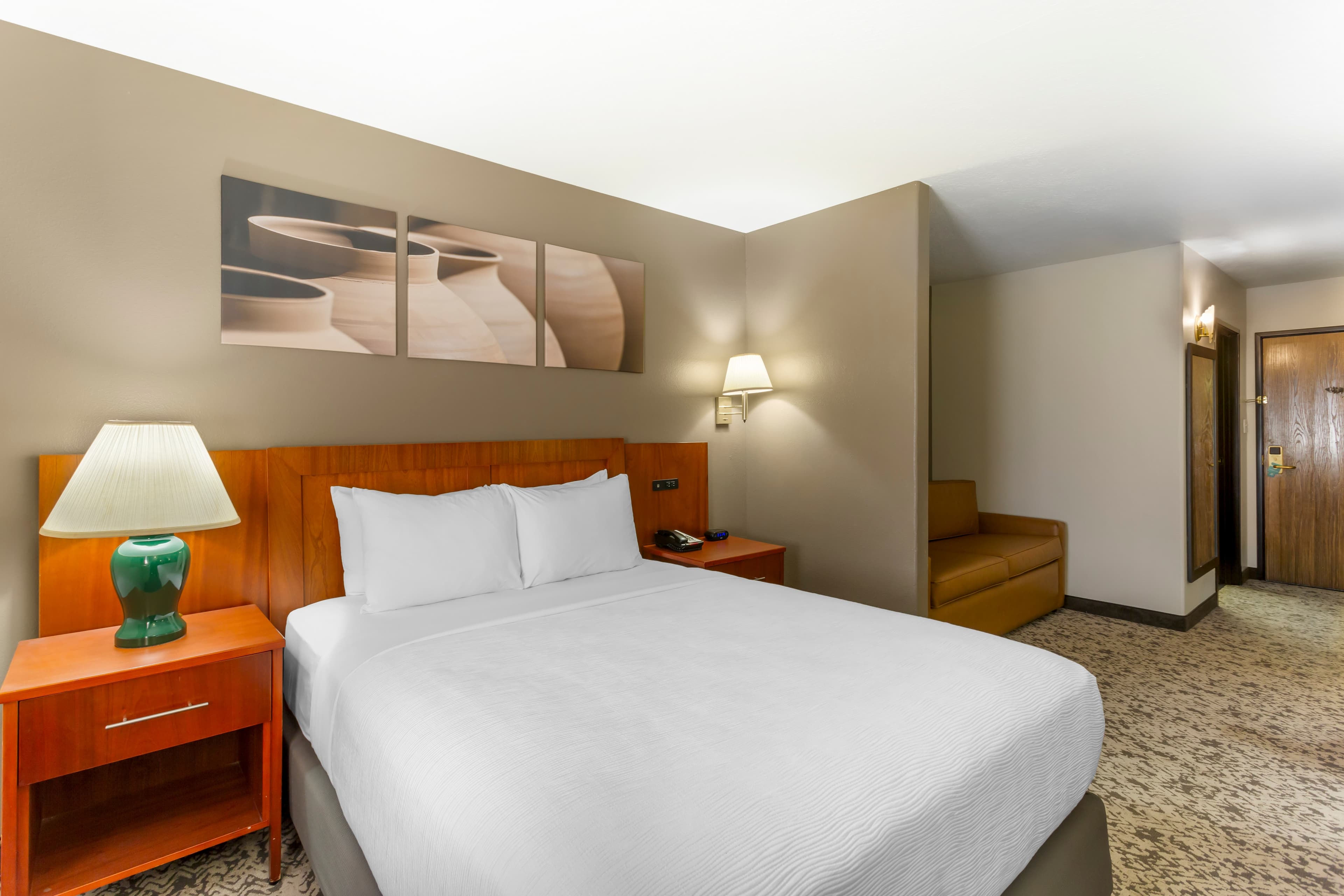 Quality Inn & Suites Fillmore I-15 — 18