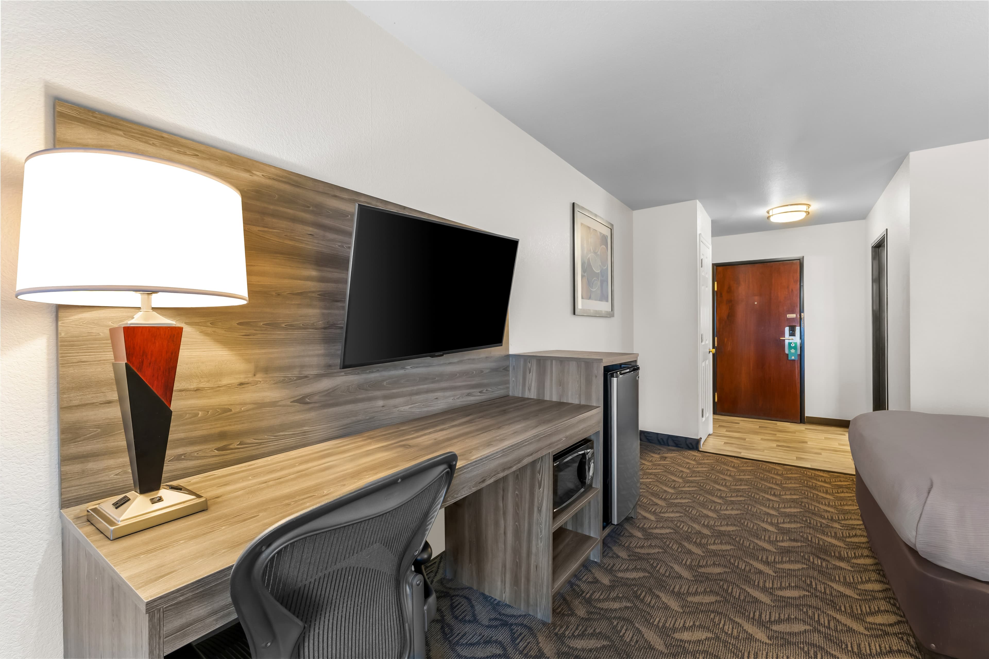 Quality Inn & Suites Salt Lake City Airport West — 8