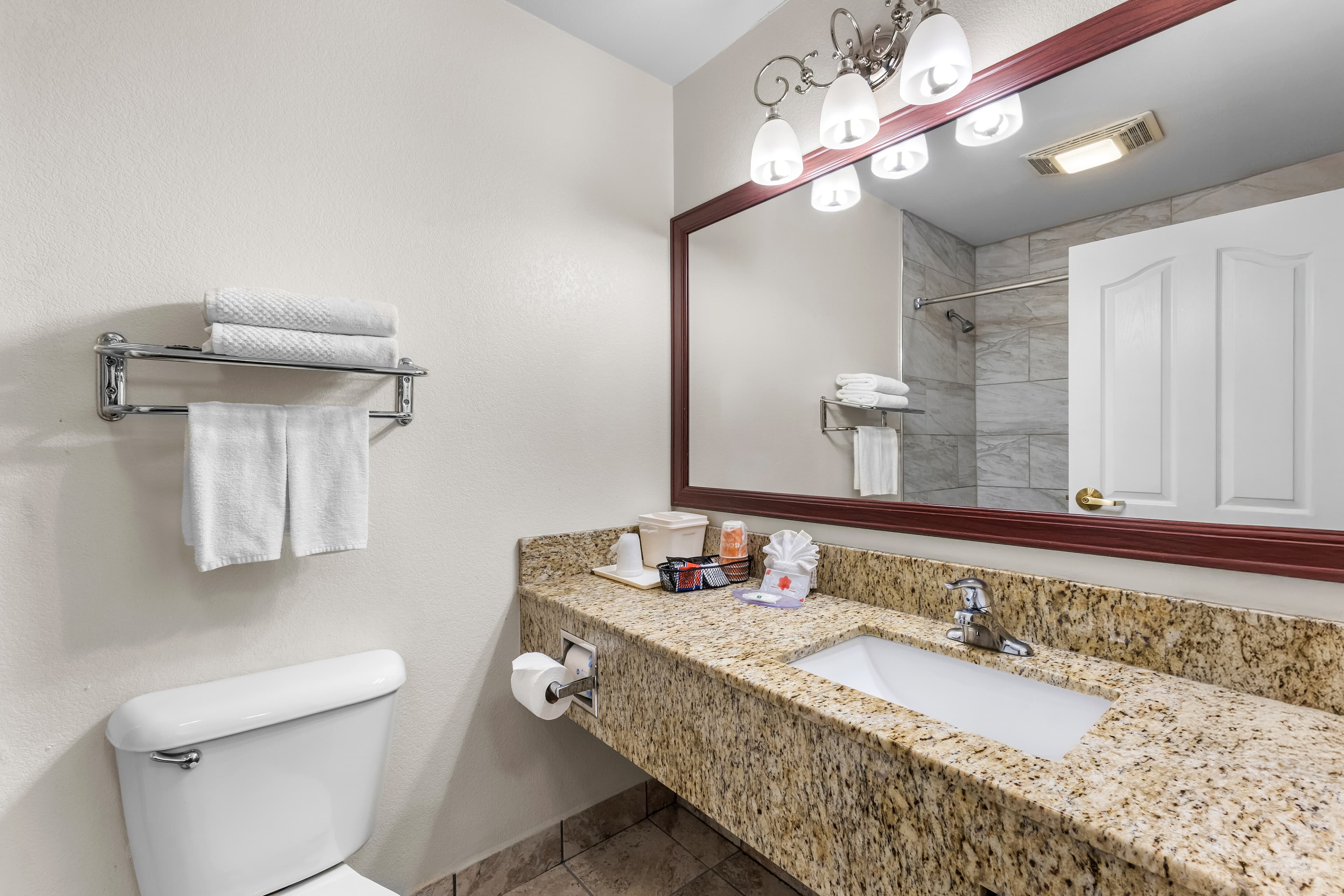 Quality Inn & Suites Salt Lake City Airport West — 9