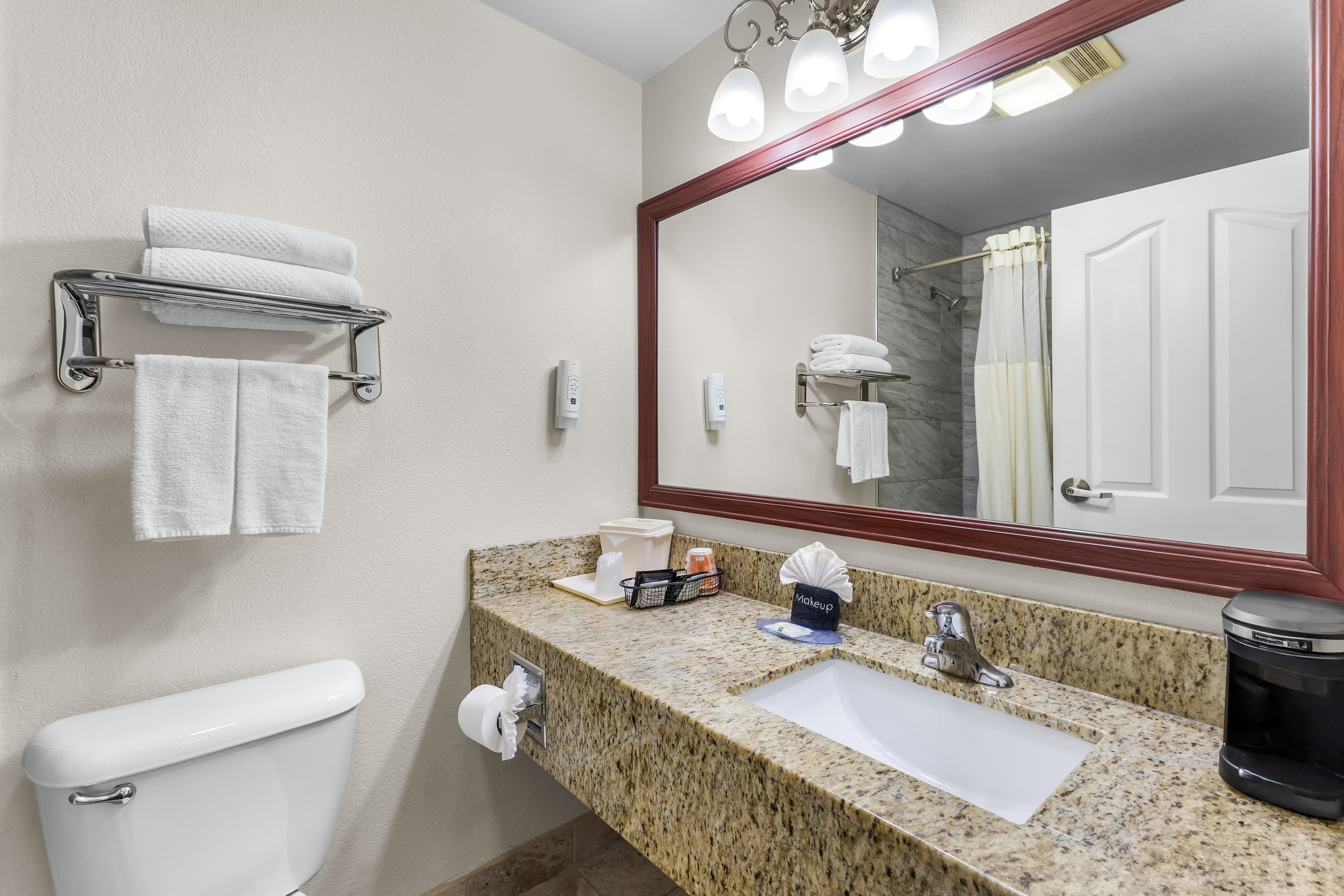 Quality Inn & Suites Salt Lake City Airport West — 13
