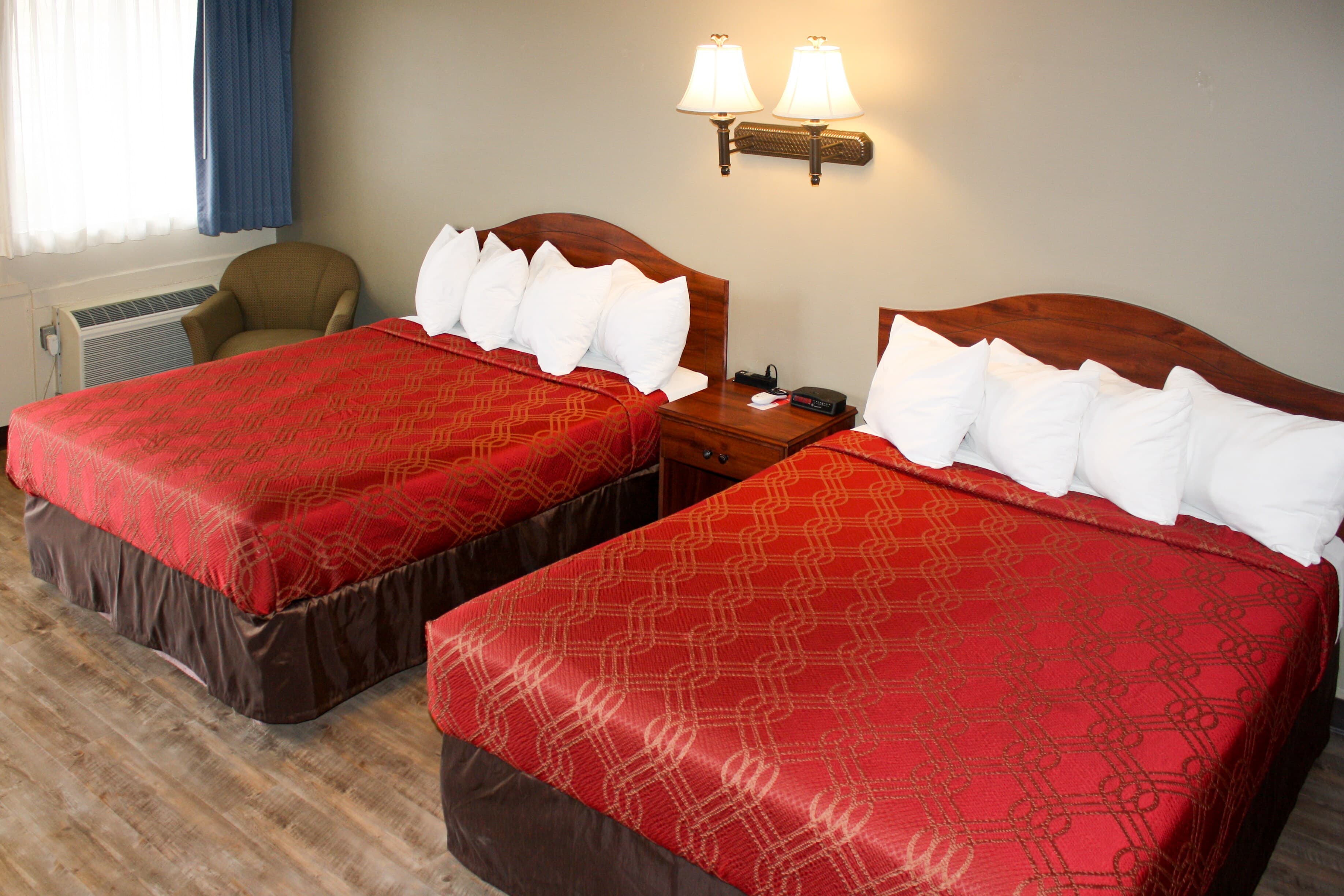 Econo Lodge Salina Scenic Route 89 & I-70 — 16