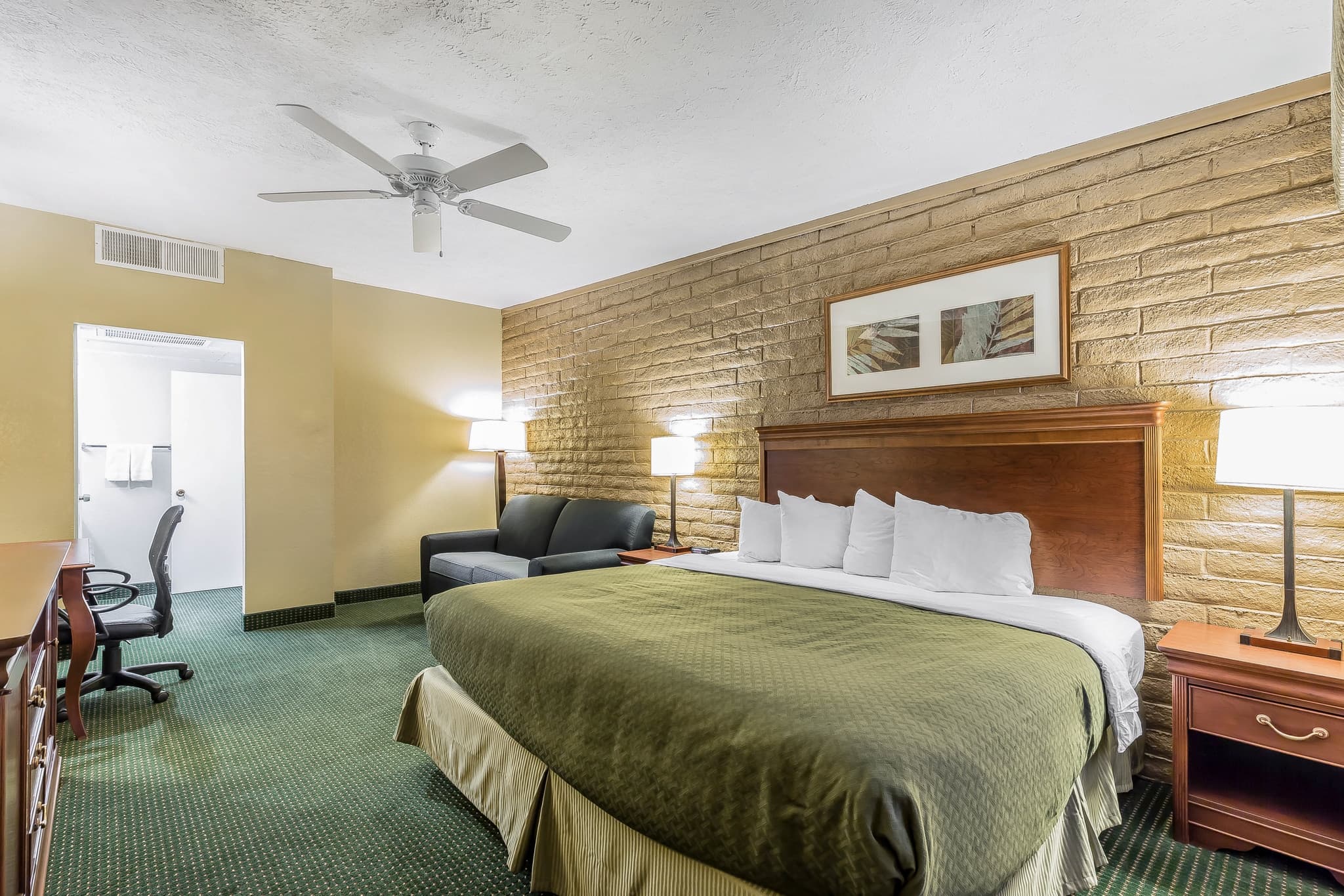 Quality Inn Washington - St. George North - Image 2