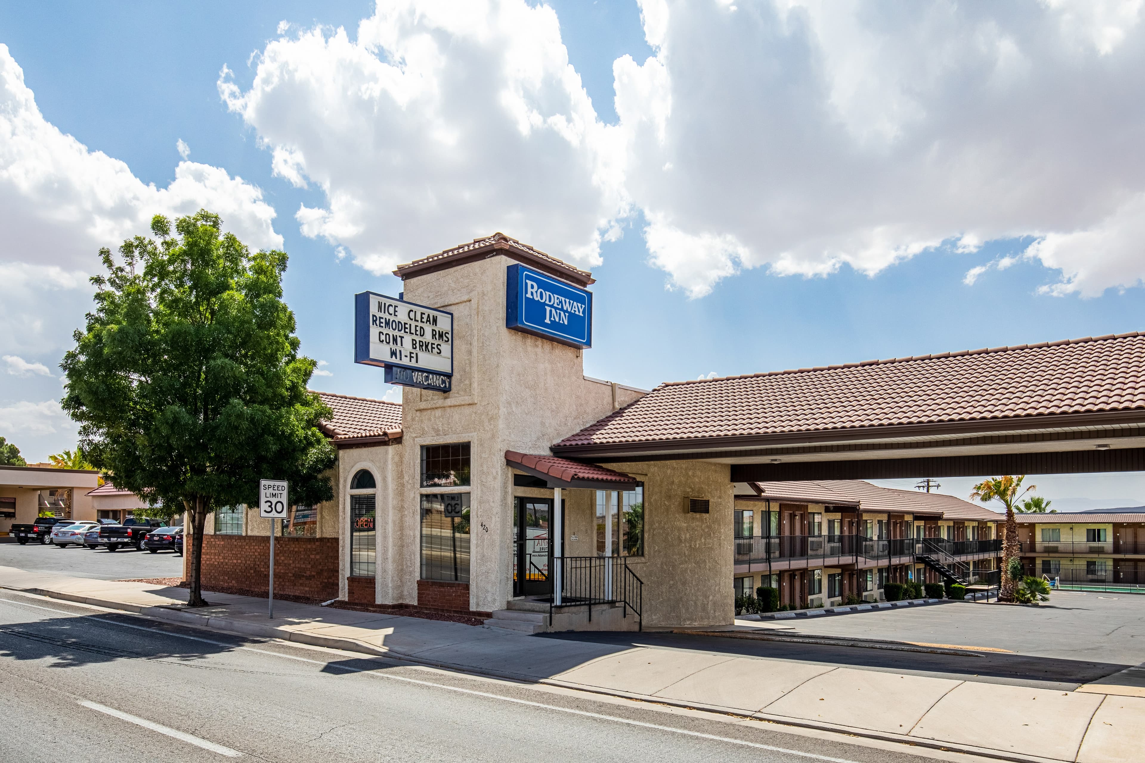 Rodeway Inn St George North - Near Pioneer Park - Image 1