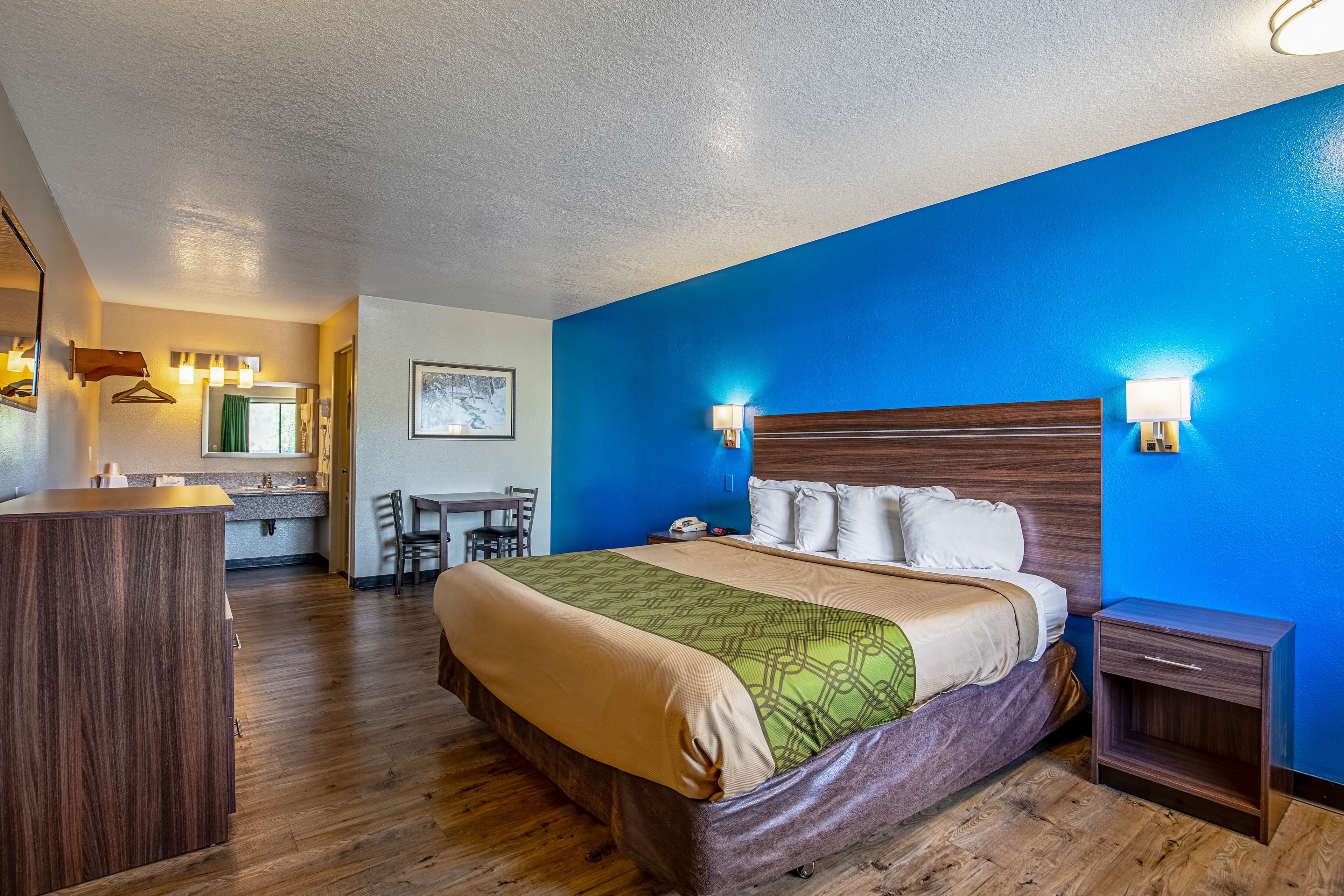 Rodeway Inn St George North - Near Pioneer Park - Image 5