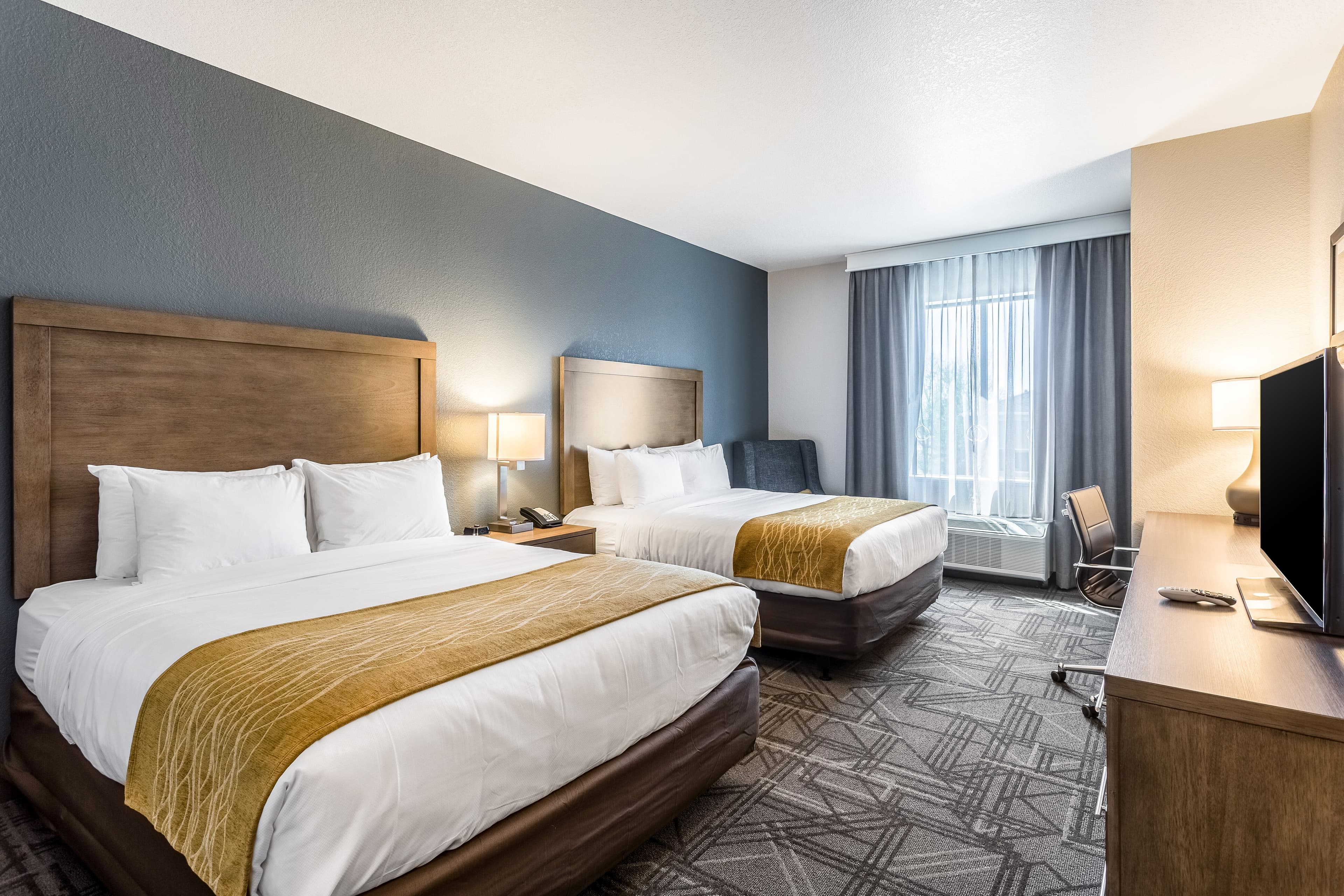 Comfort Inn & Suites Salt Lake City Airport — 6