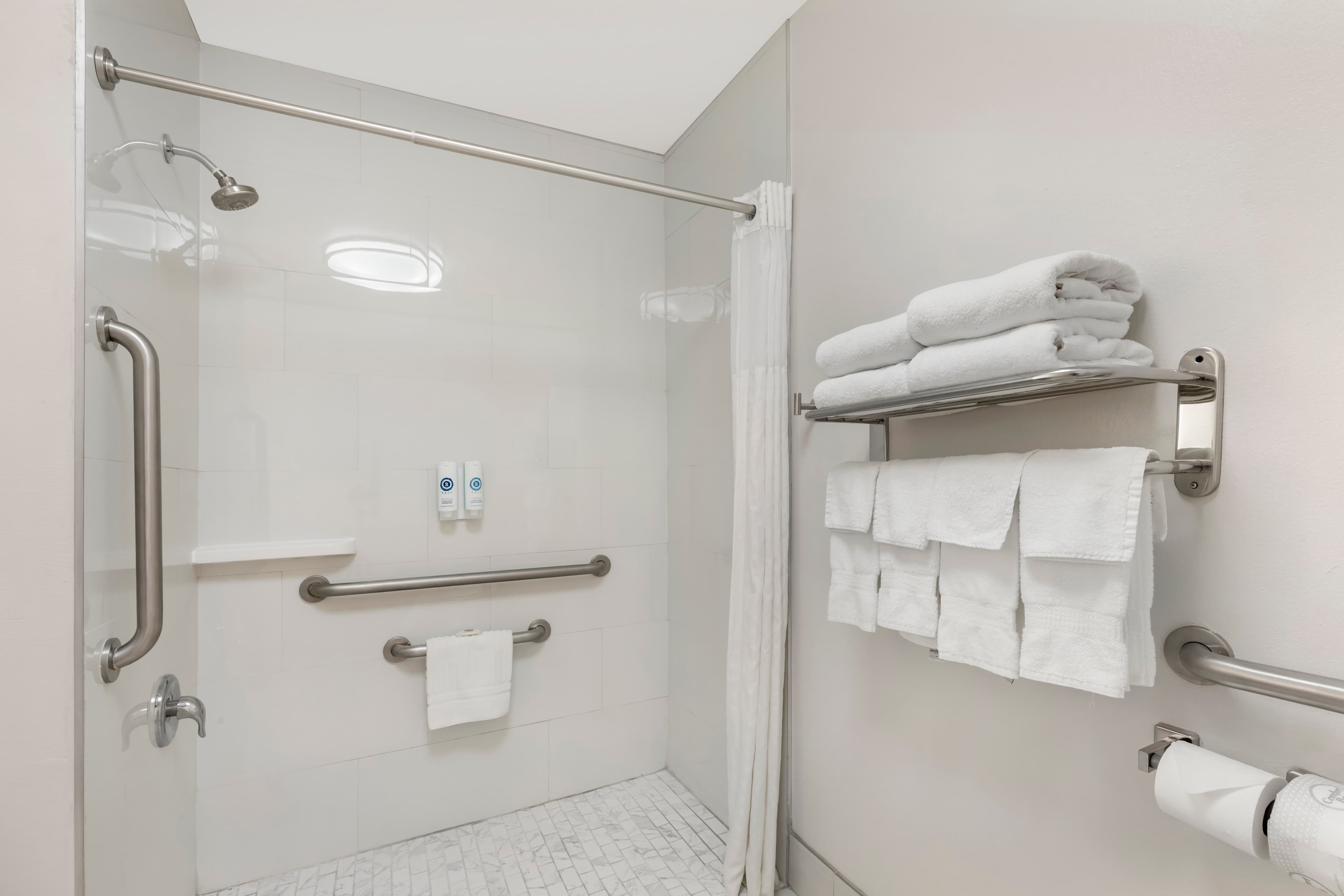 Comfort Inn Ballard-Roosevelt — 15